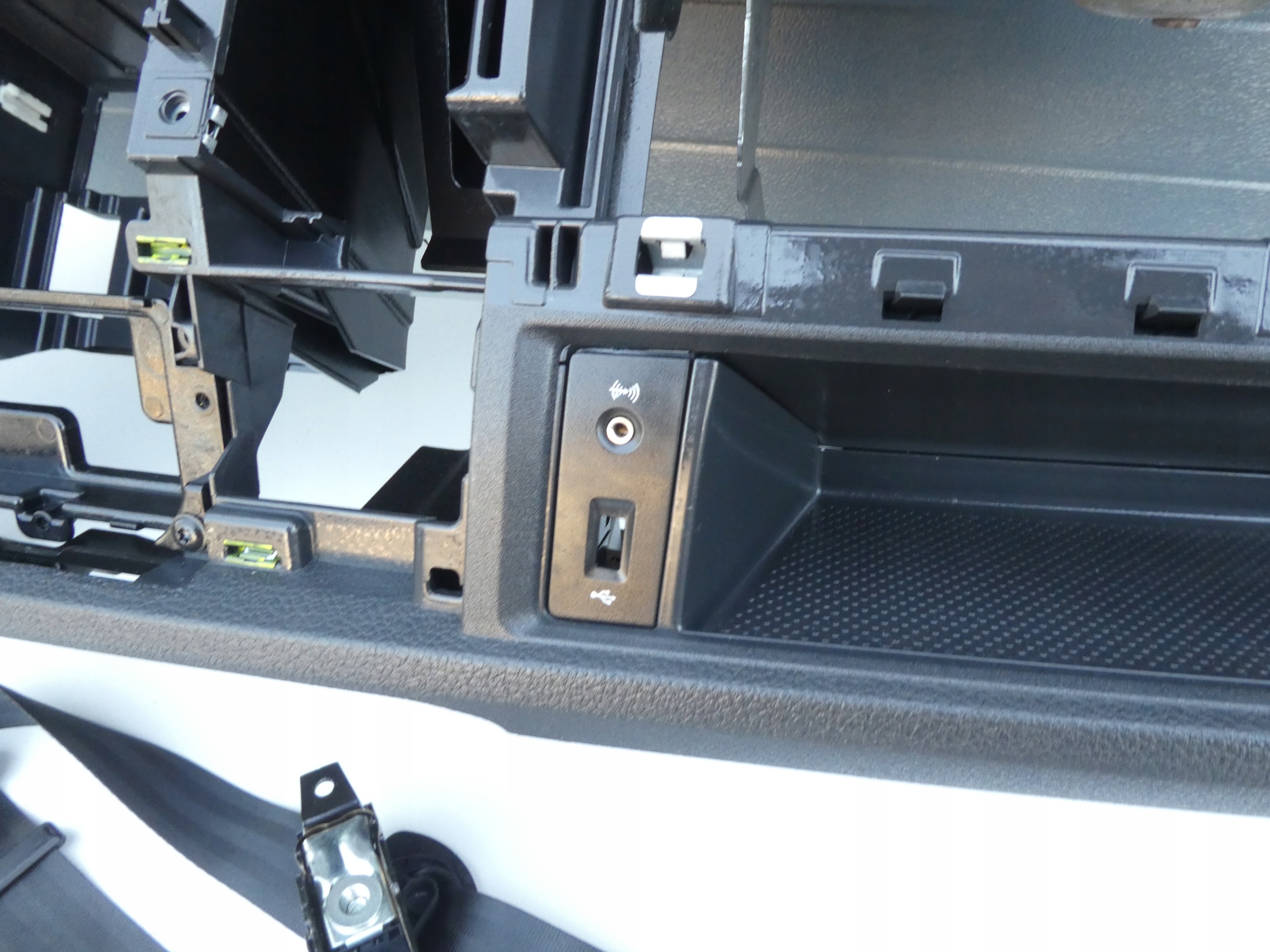 VW T6 MULTIVAN dashboard instrument panel console cockpit USB 7E1857051 5G0971584M