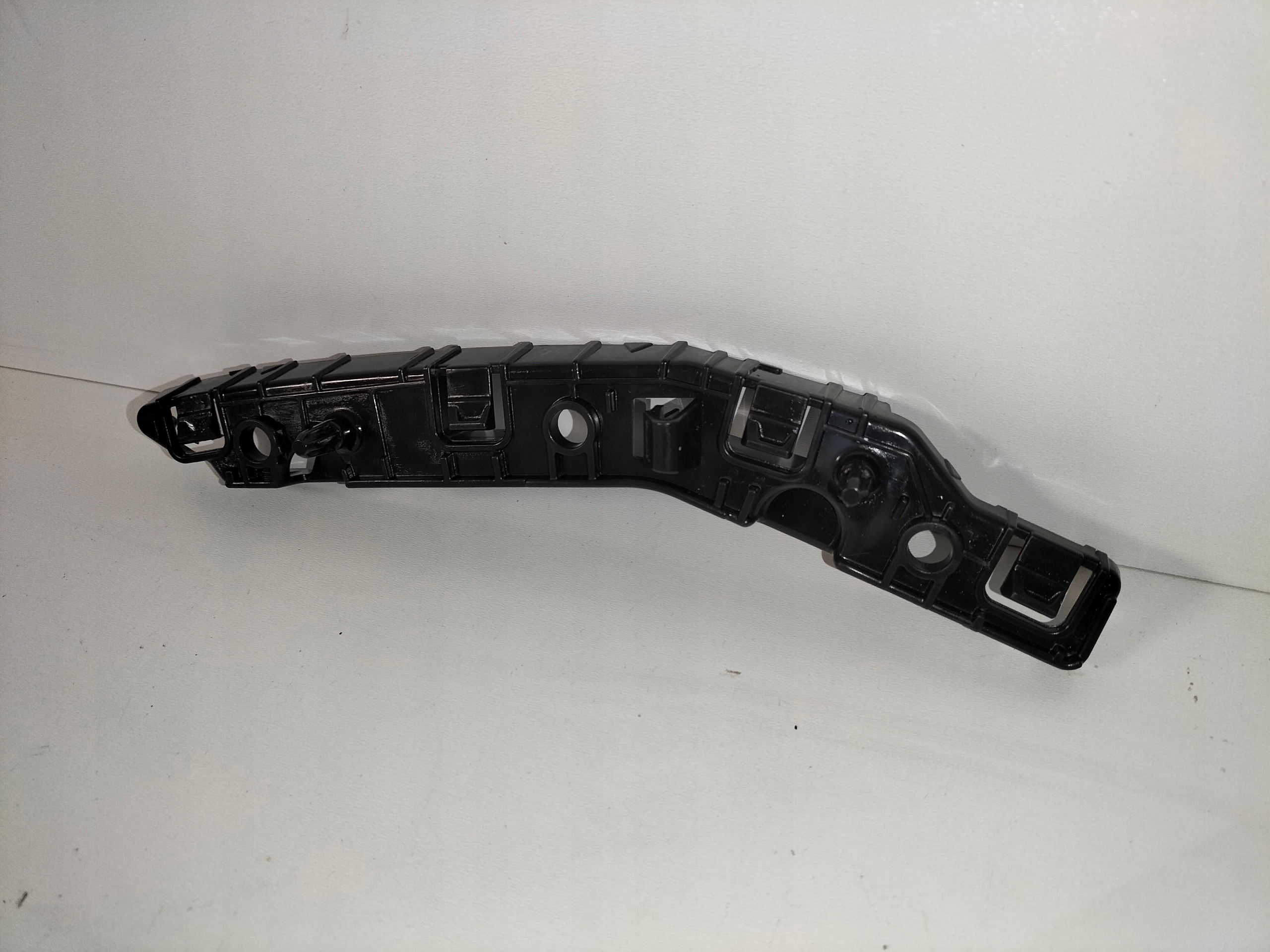 Support Support plaque Pare choc Avant Avant Droite PEUGEOT 2008 II 19