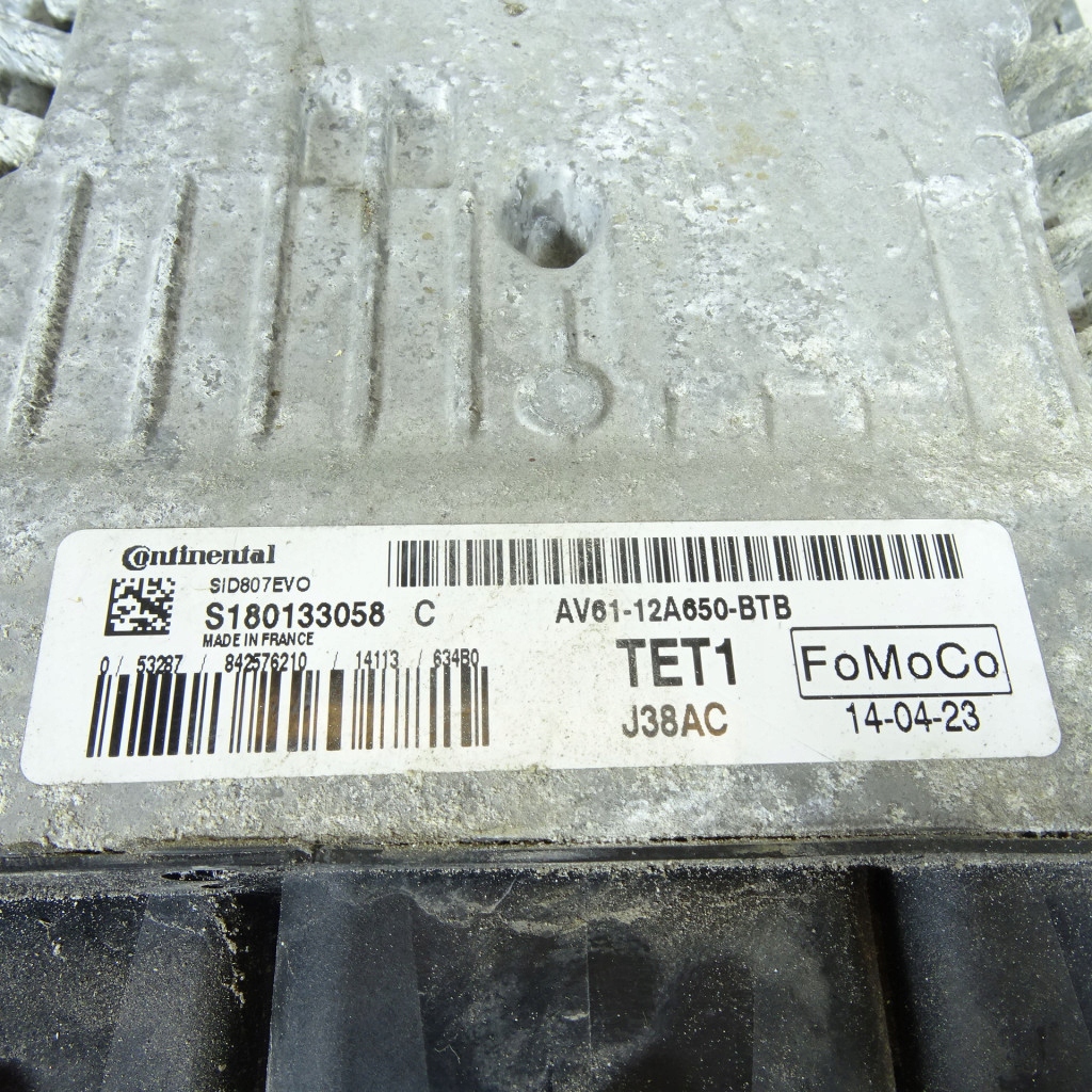 FORD C-MAX MK2 1.6TDCI unité de commande électronique uce moteur AV61-12A650-BTB