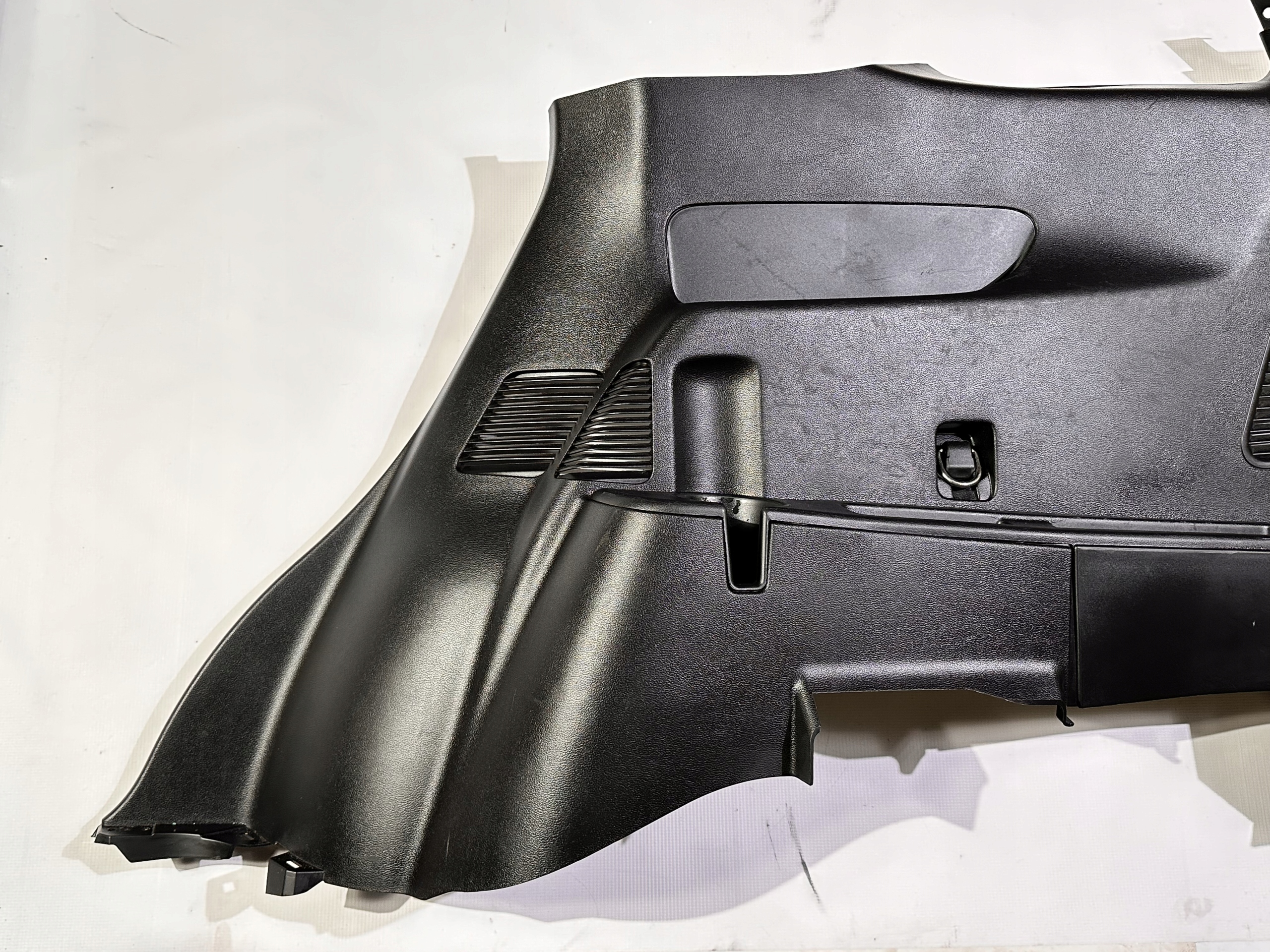 side side boot rear part rear right Ford Explorer 2020+