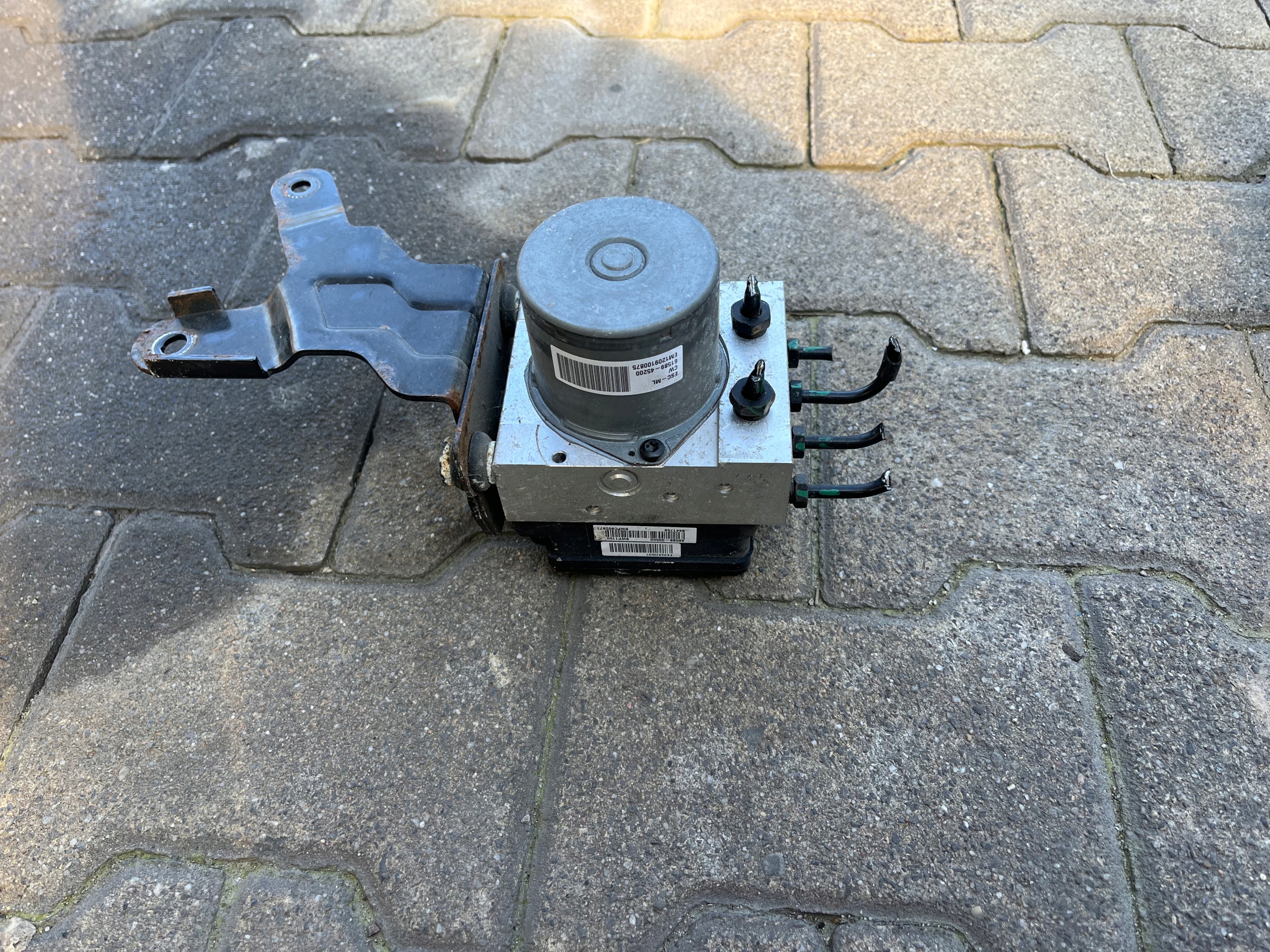 Hyundai I30 II pump ABS