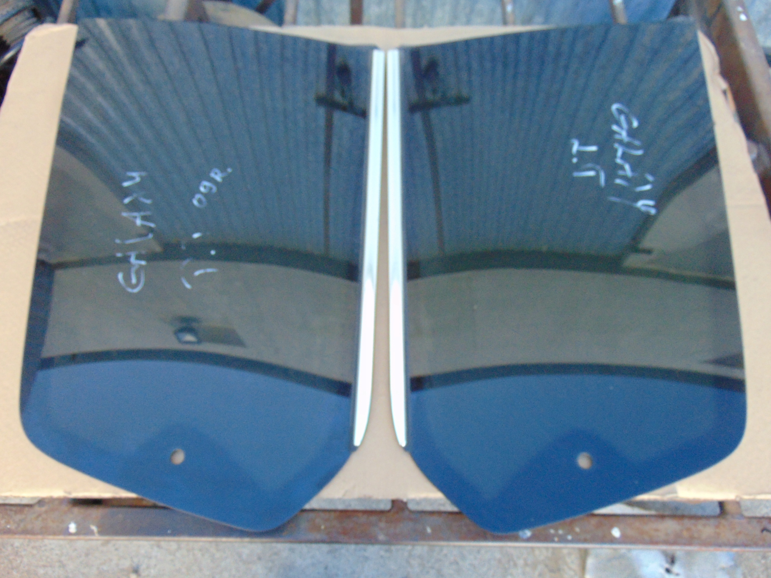 SZYBA LEWA PRAWA TYLNA TYŁ PRZEDNIA PRZÓD KAROSERYJNA FORD GALAXY MK3 09 R.