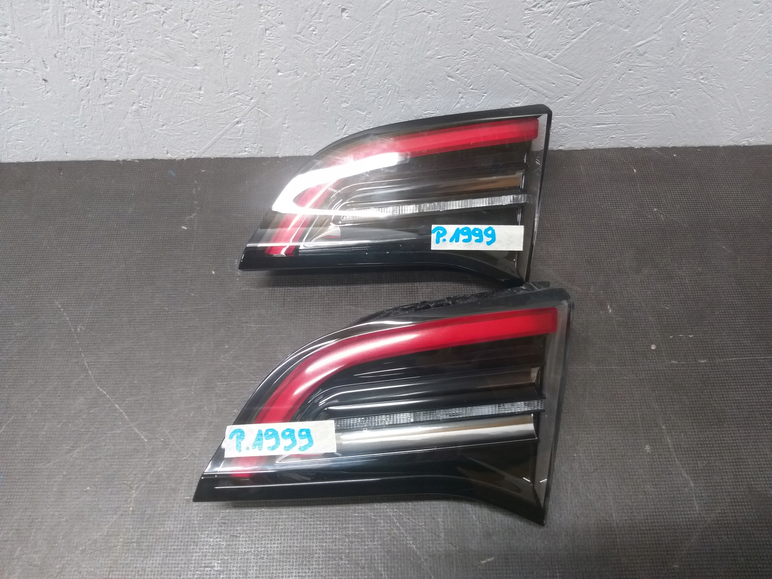 LIGHT REAR PART RIGHT TESLA III 3 LIFT LED 1502089-00-B