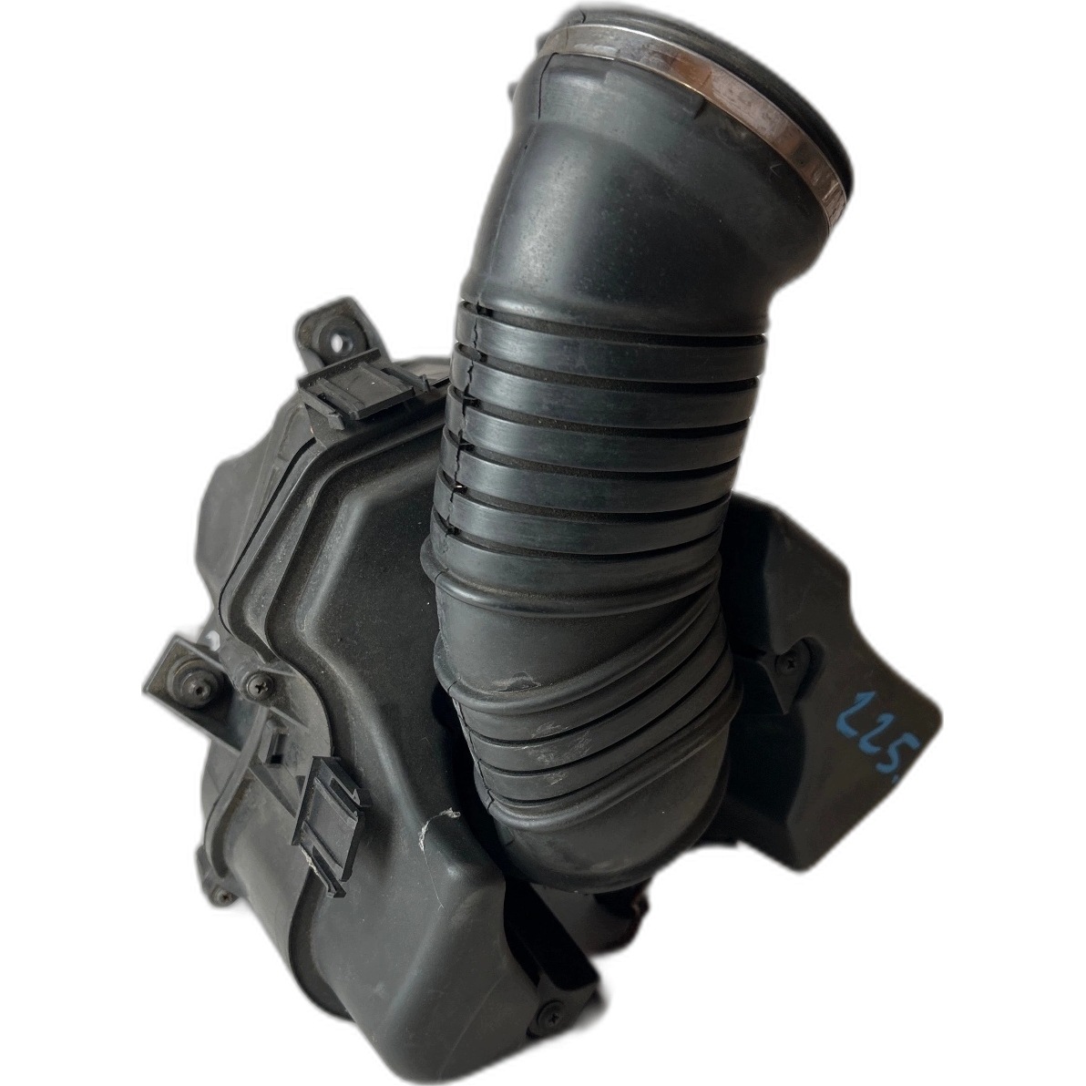 air filter housing Audi A8 D3 lift 6.0 W12
