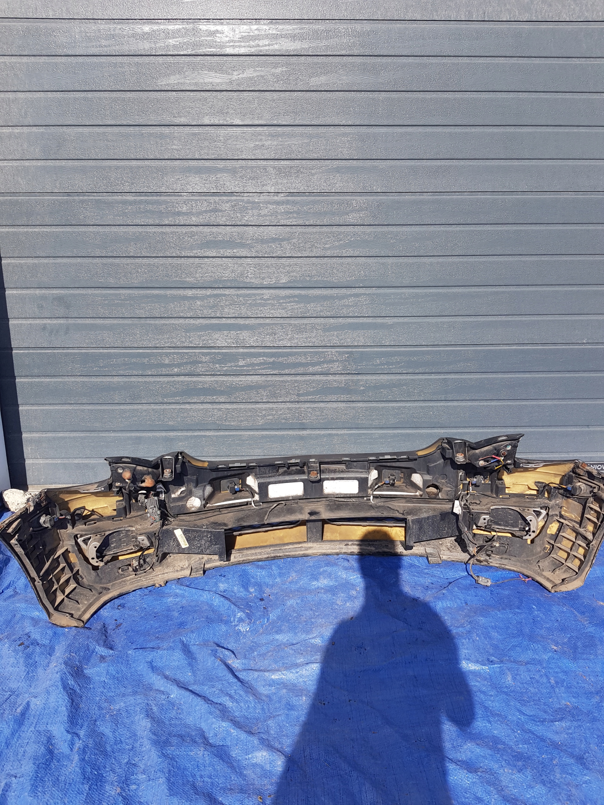 nárazník předek přední MERCEDES W251