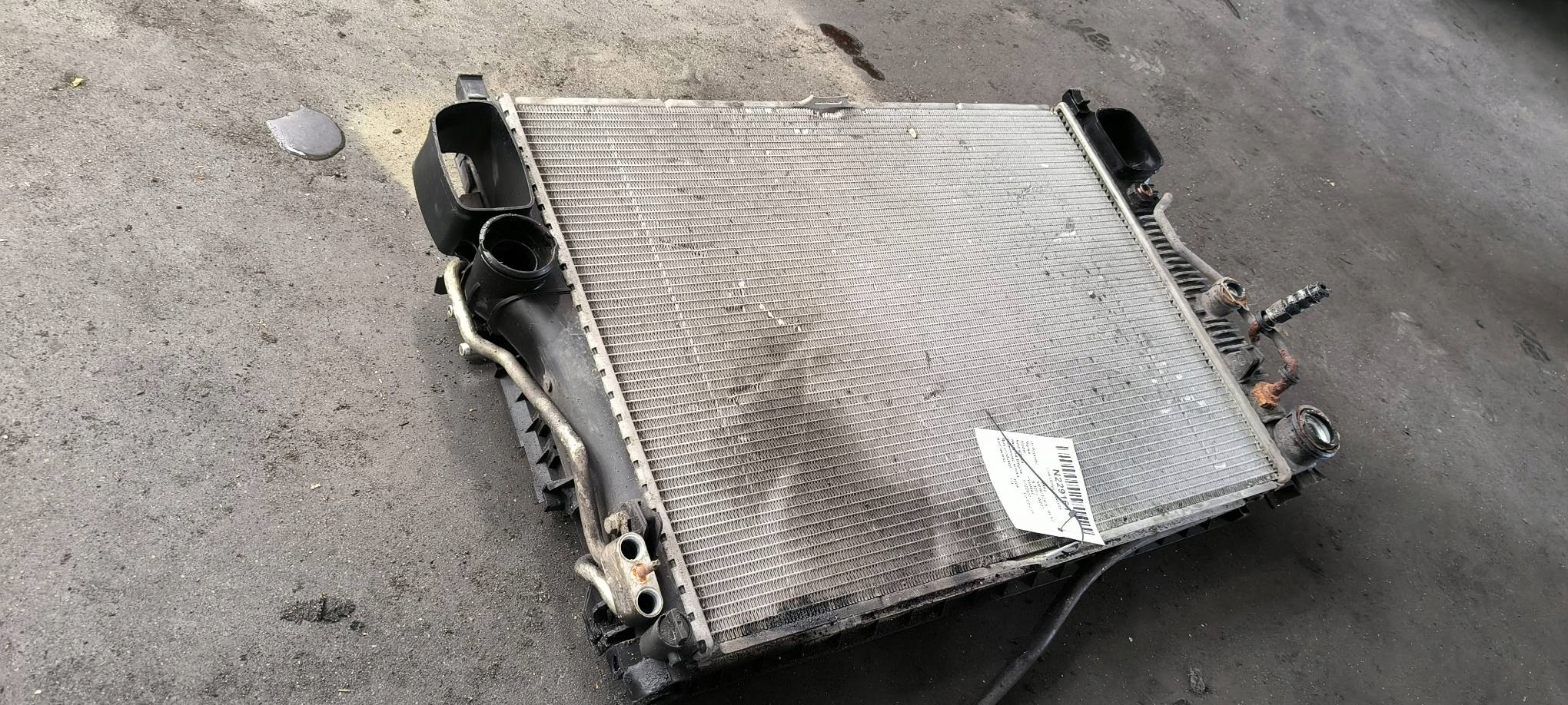water cooler MERCEDES - BENZ S 320 L W221