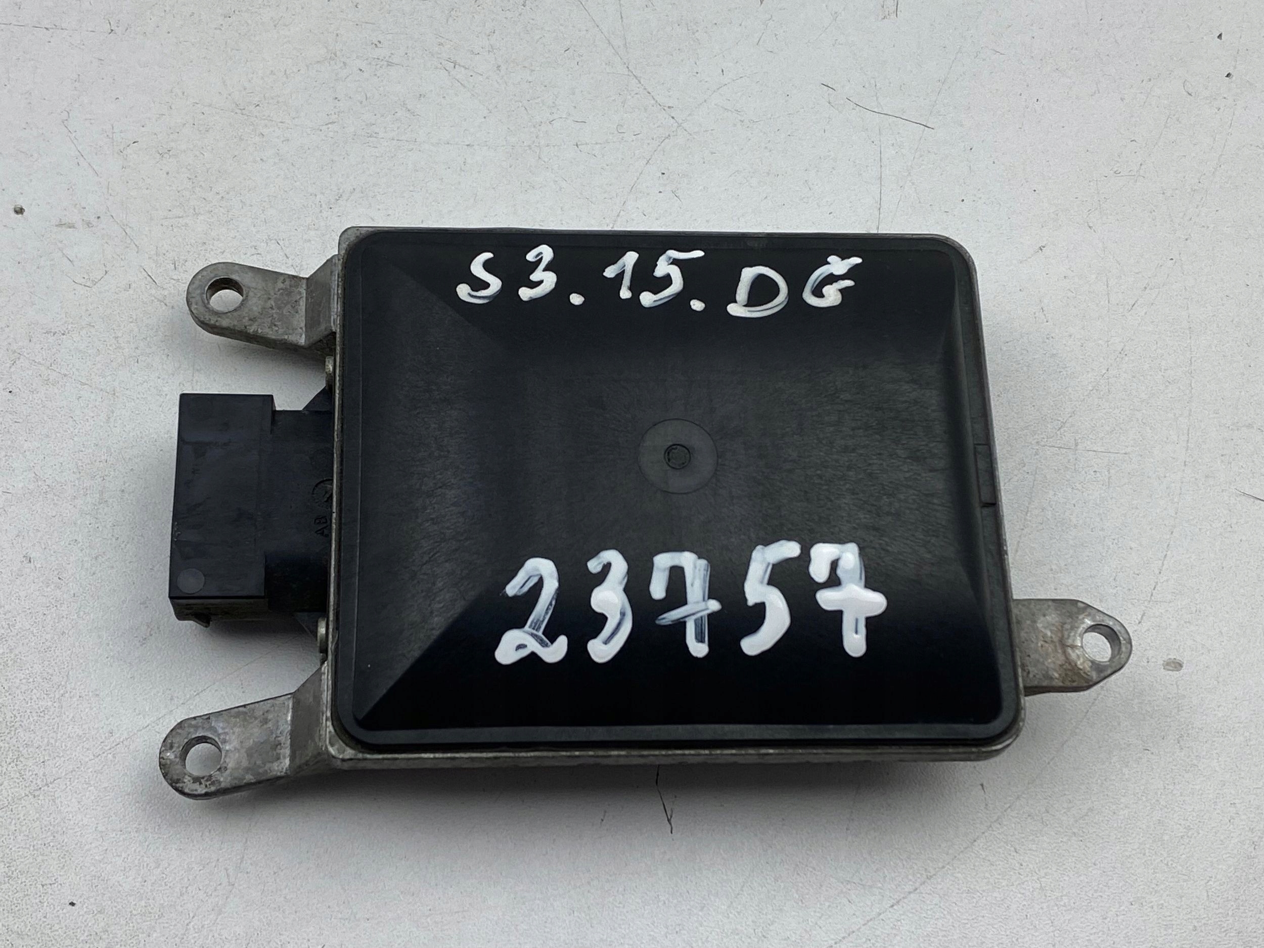 2016 Audi A3 S3 8V модуль 5Q0907566A
