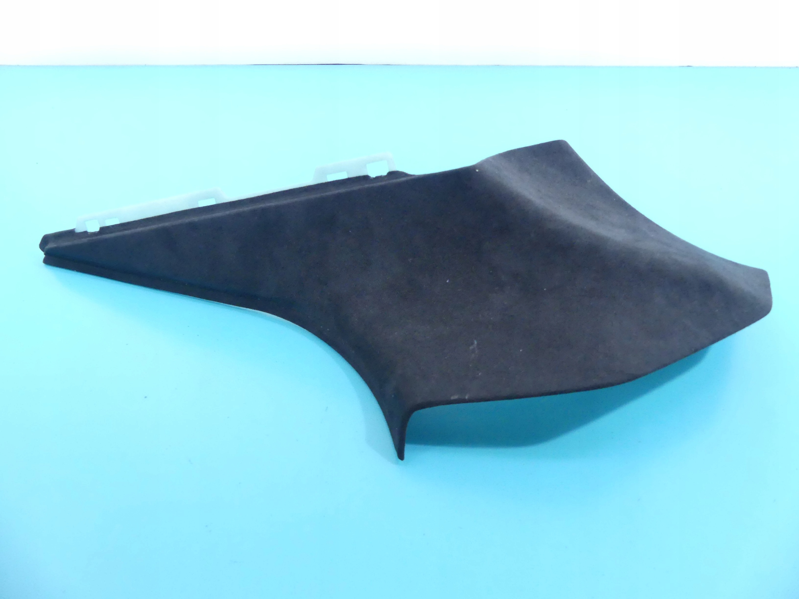 1007458-02-C - КРИШКА СТІЙКИ ЗАДНЯ ПРАВА TESLA MODEL S 12-16