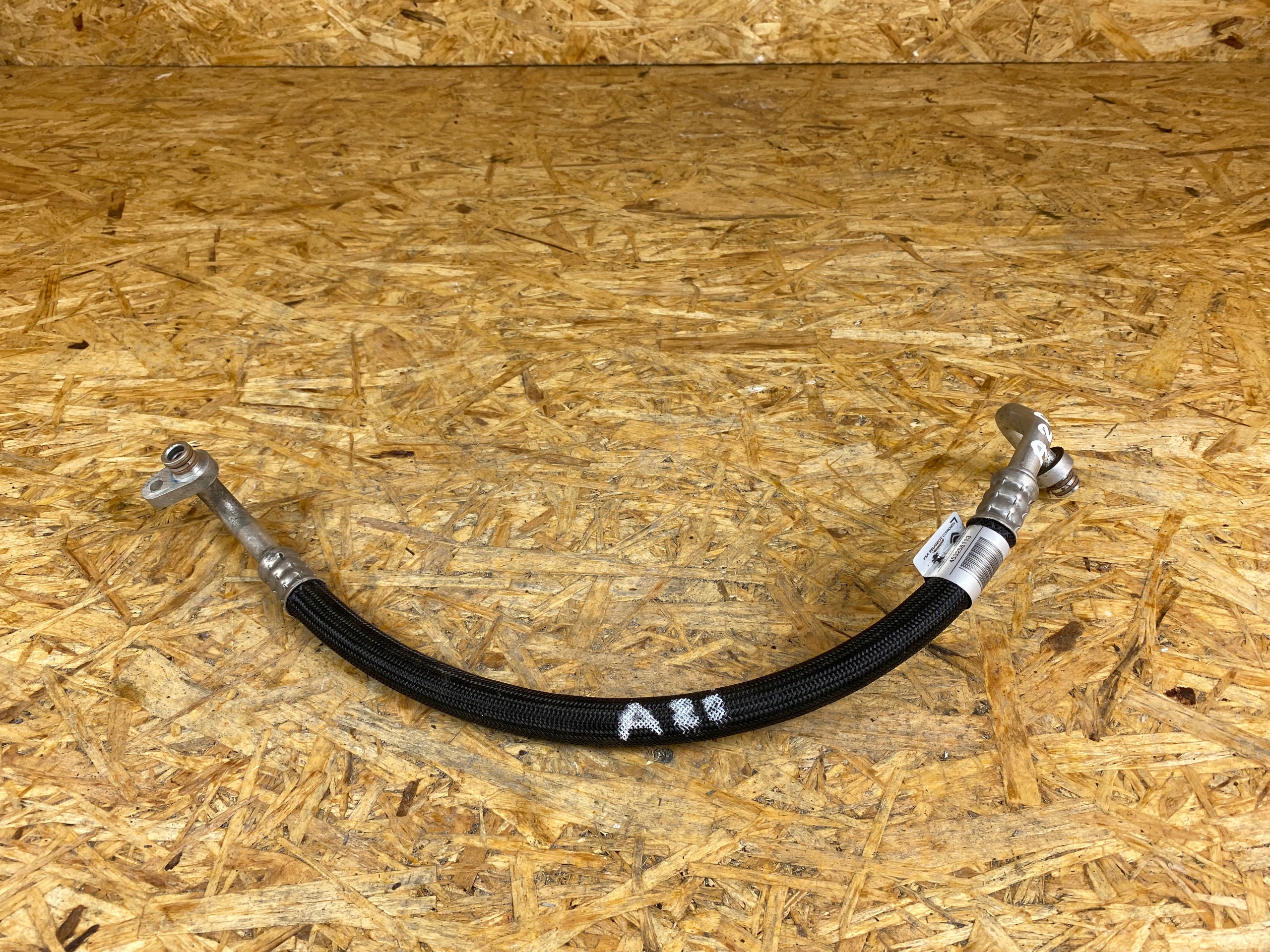 39180968 - ШЛАНГ КОНДИЦІОНЕРА OPEL CORSA F 1.2 THP 2019-