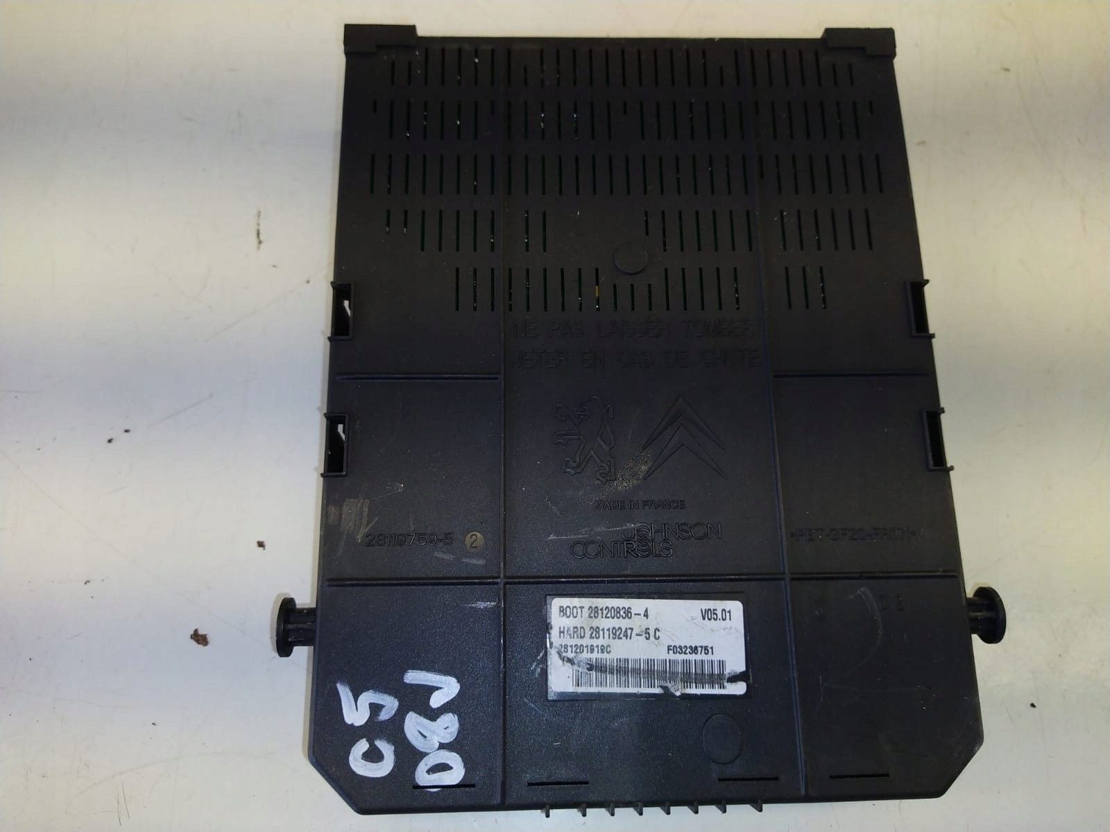 MODUL STEROWNIK BSI CITROEN C5 III 28120836 4 Producent czesci Johnson Controls