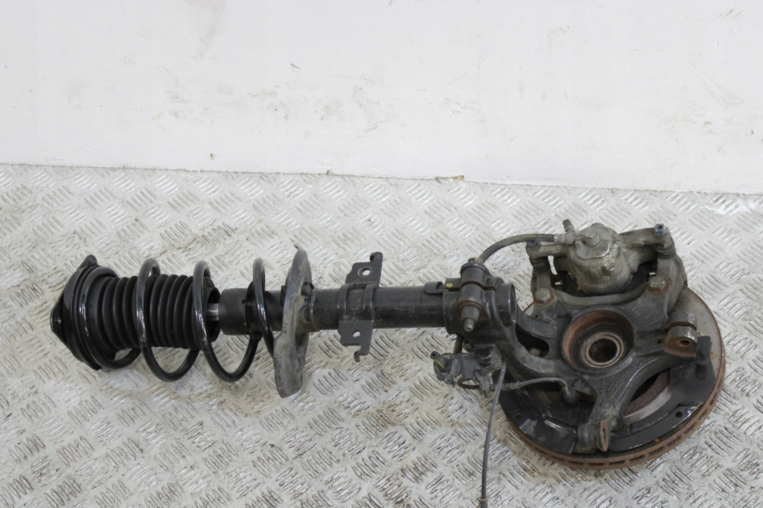 swing McPherson shock absorber left front RENAULT MEGANE IV 4 KOMBI