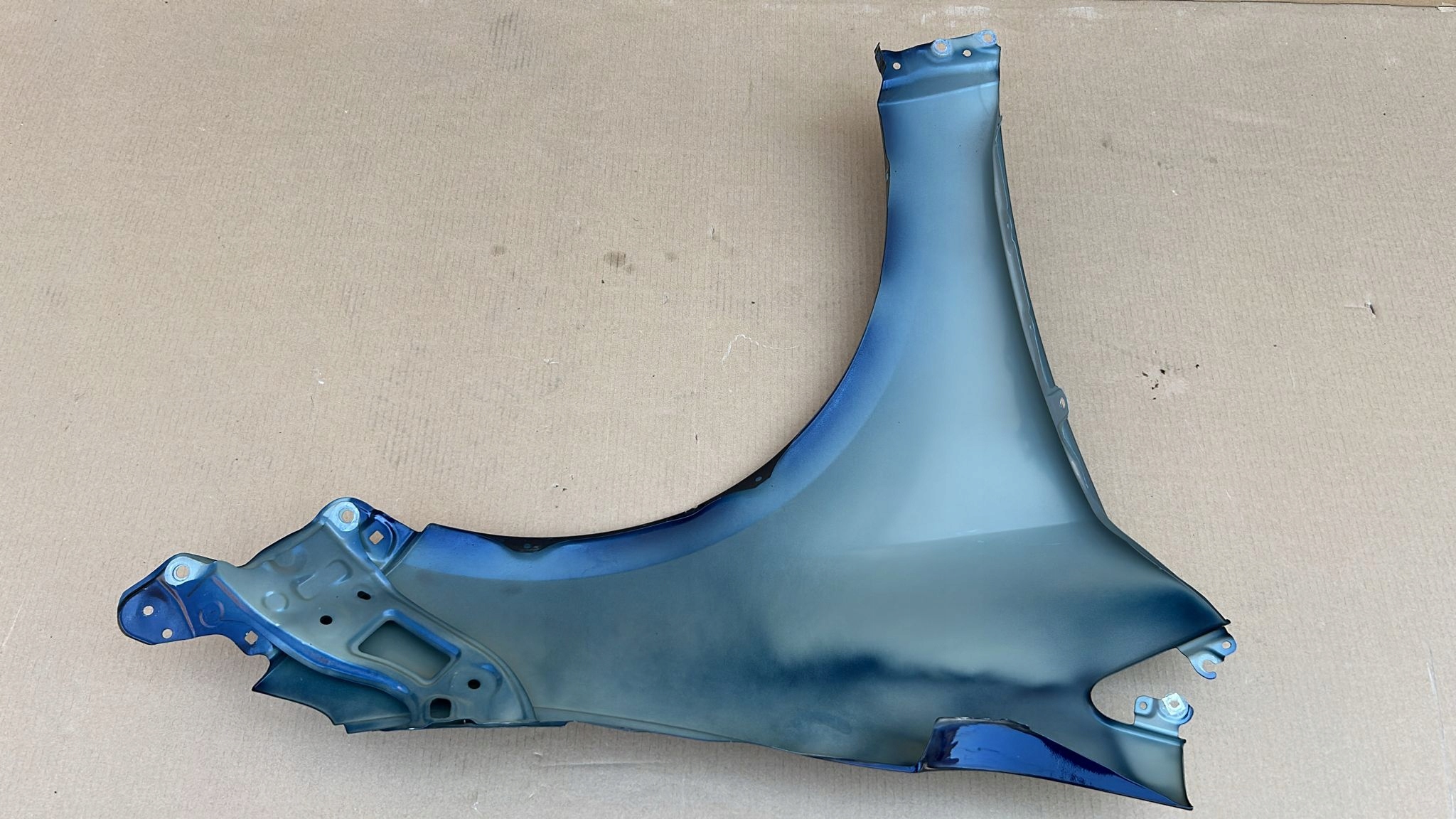 fender left front front TOYOTA COROLLA E21 KOMBI HB 19