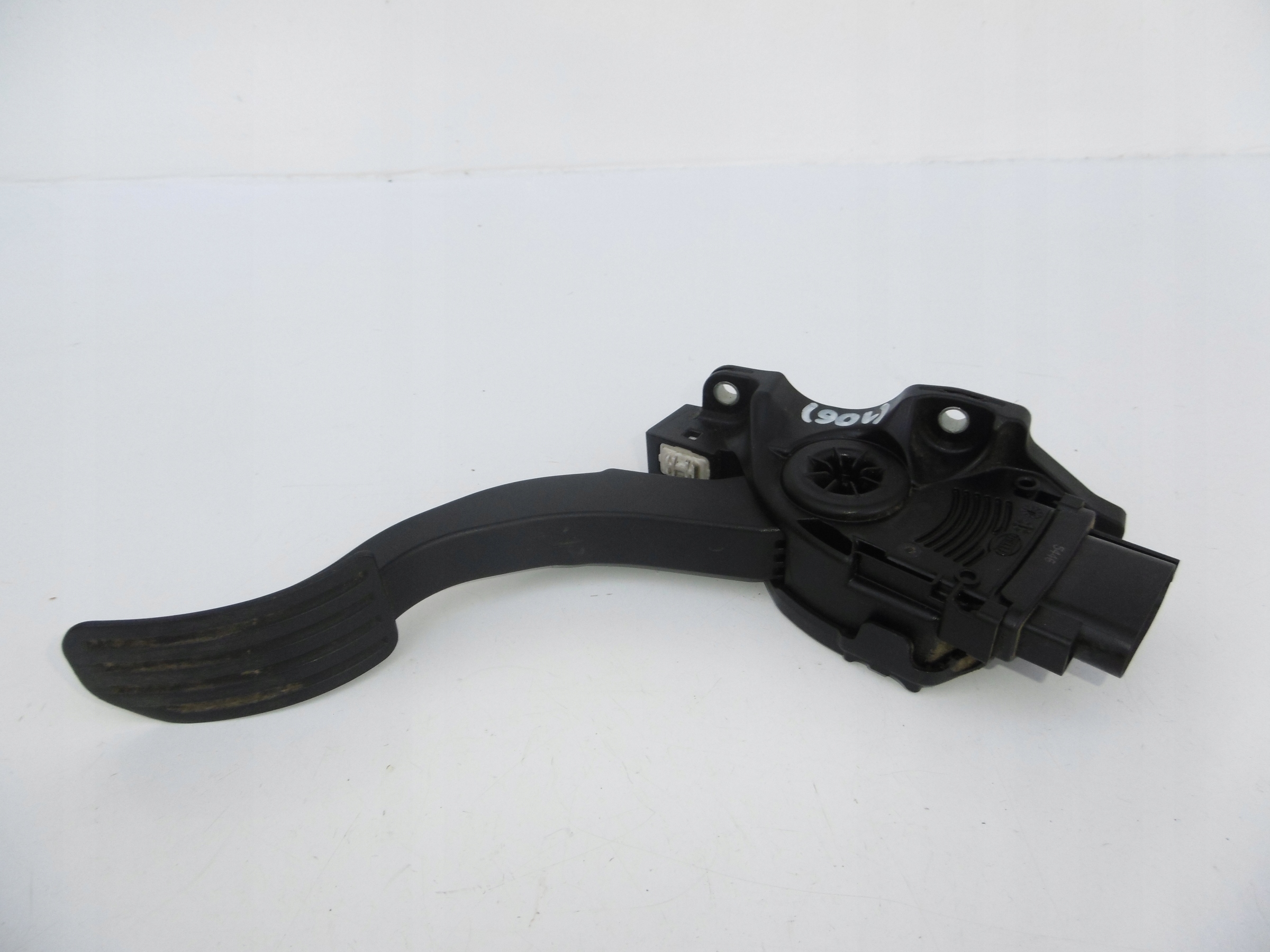 accelerator pedal 6G929F836BC VOLVO S80 II V70 III 2.4 D5
