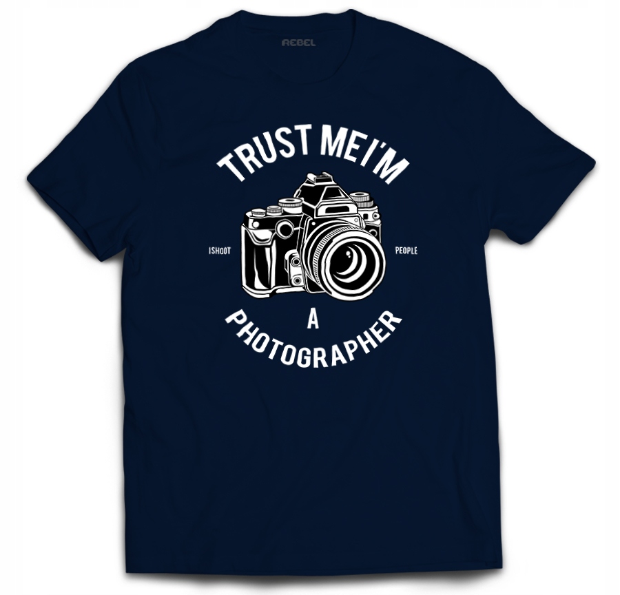 

Fotografia trust me aparat fotograf zdjęcia L