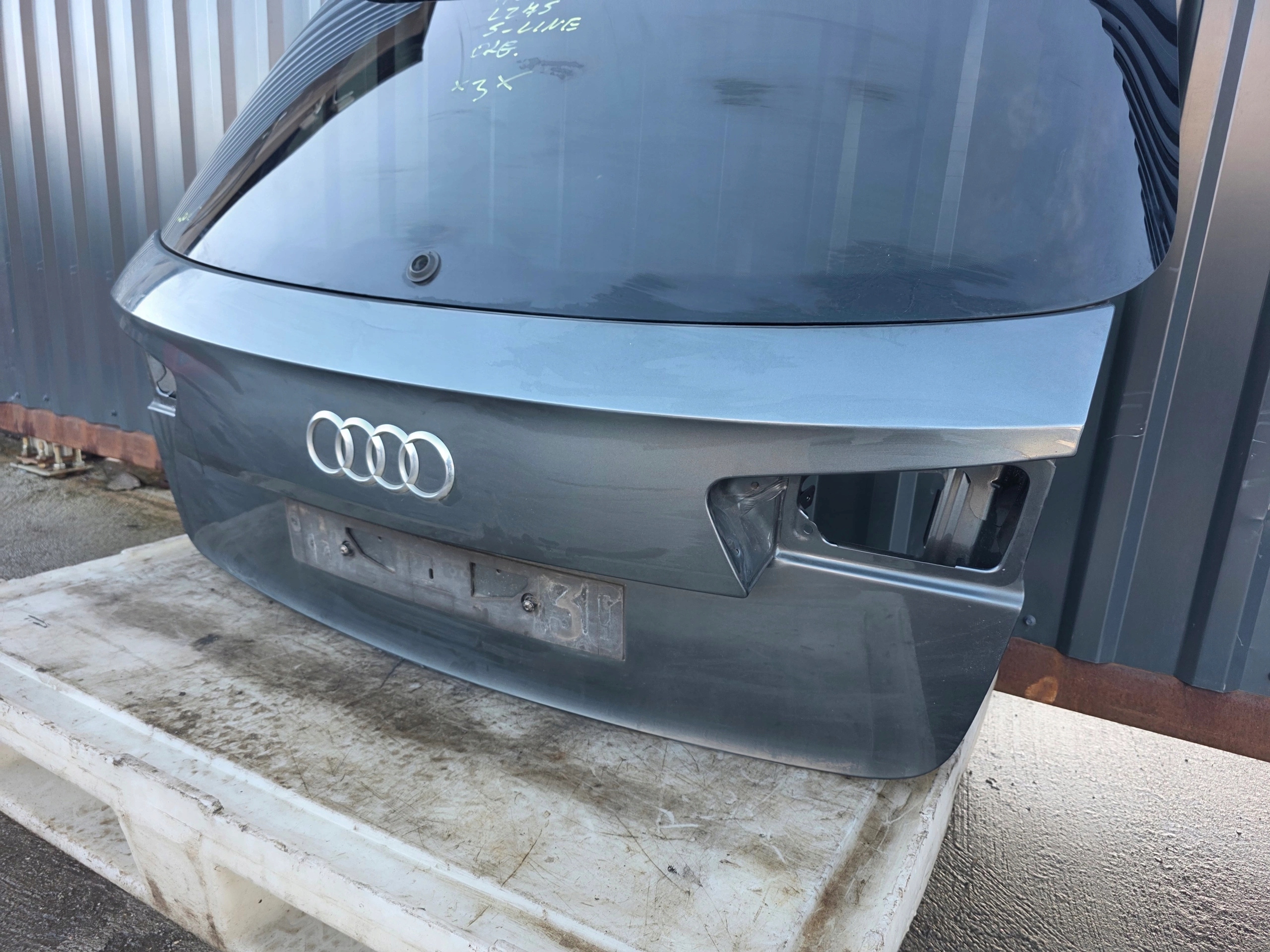 boot doors rear part AUDI A6 C7 AVANT / KOMBI S LINE LZ7S original *3* !!!