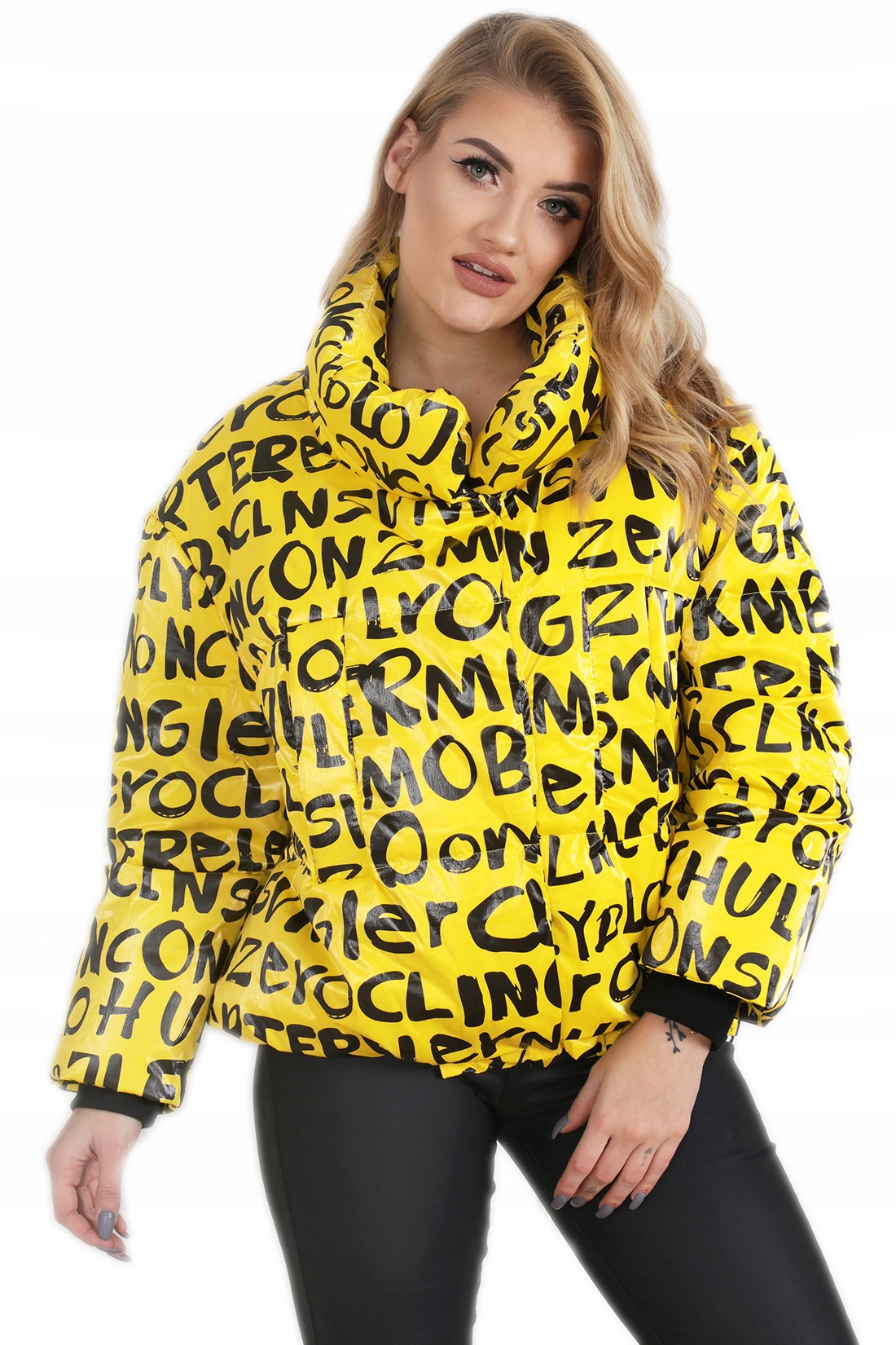 

Kurtka Stójka Napisy Kolory 40/42 L/XL 2092