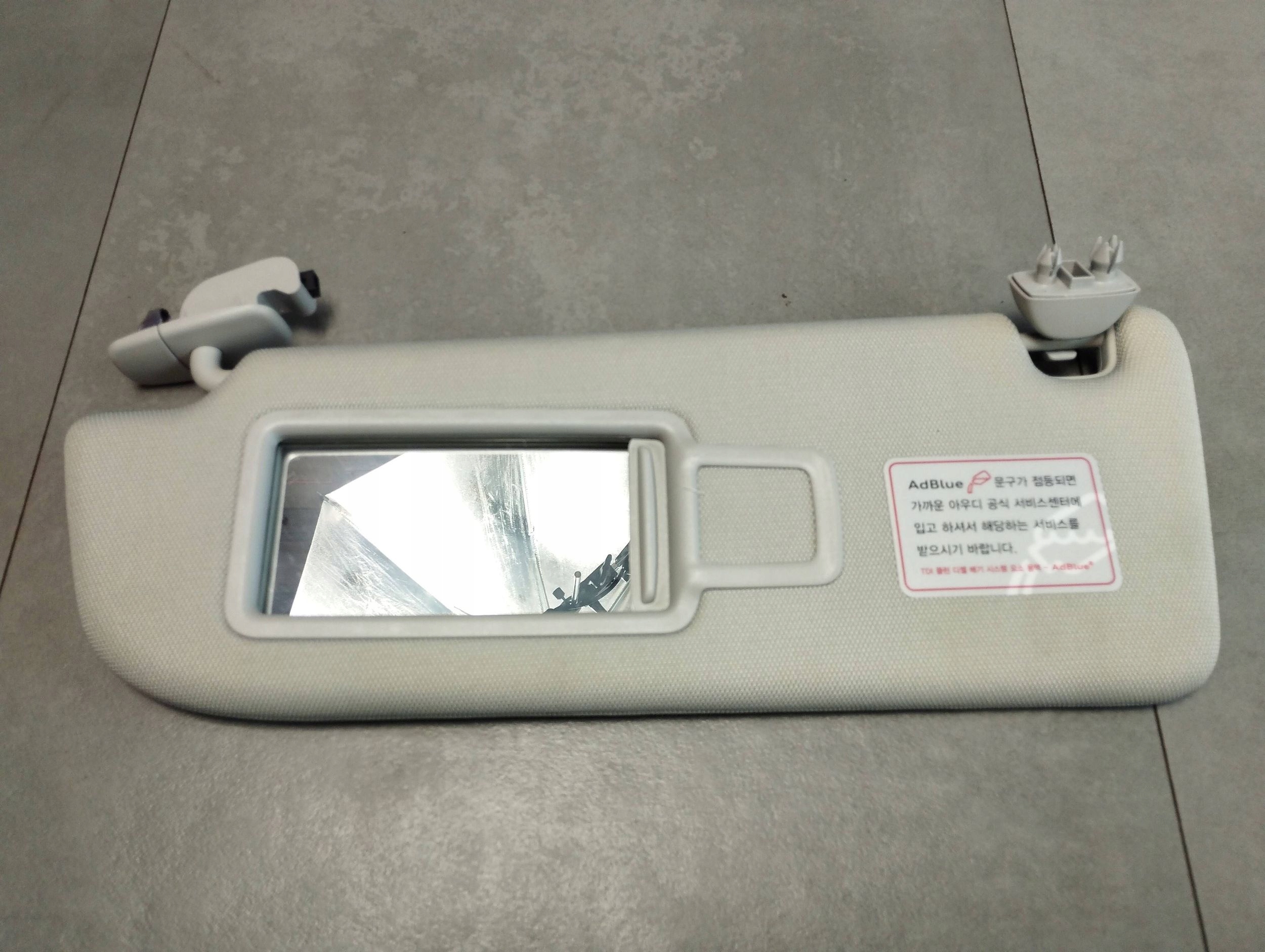 Audi A7 4G 2016 cover PRZECIWSLONECZNA left 4G1857551