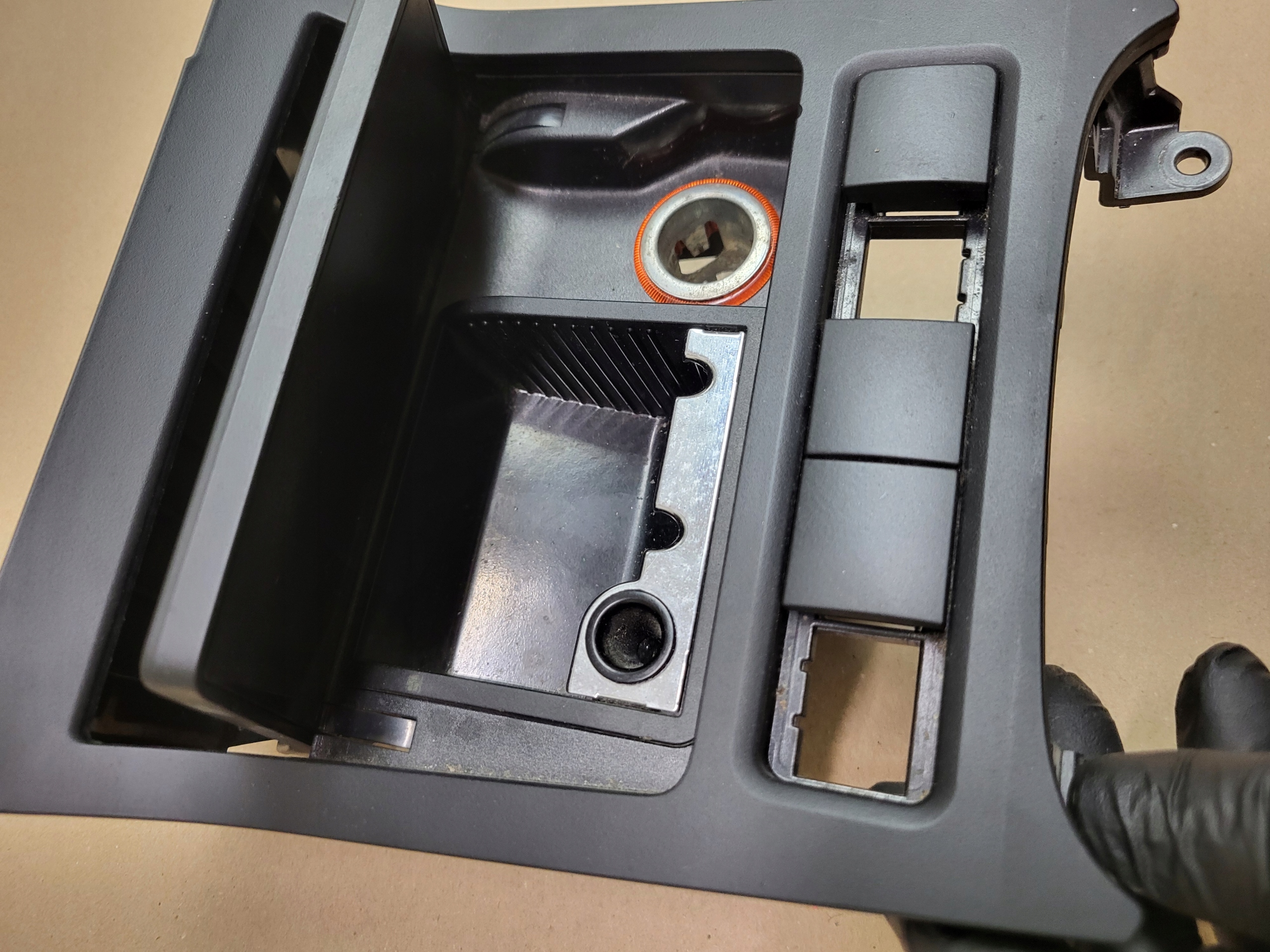 ashtray passenger compartment front VW GOLF VI 5K 5K0857961 OE EUROPA