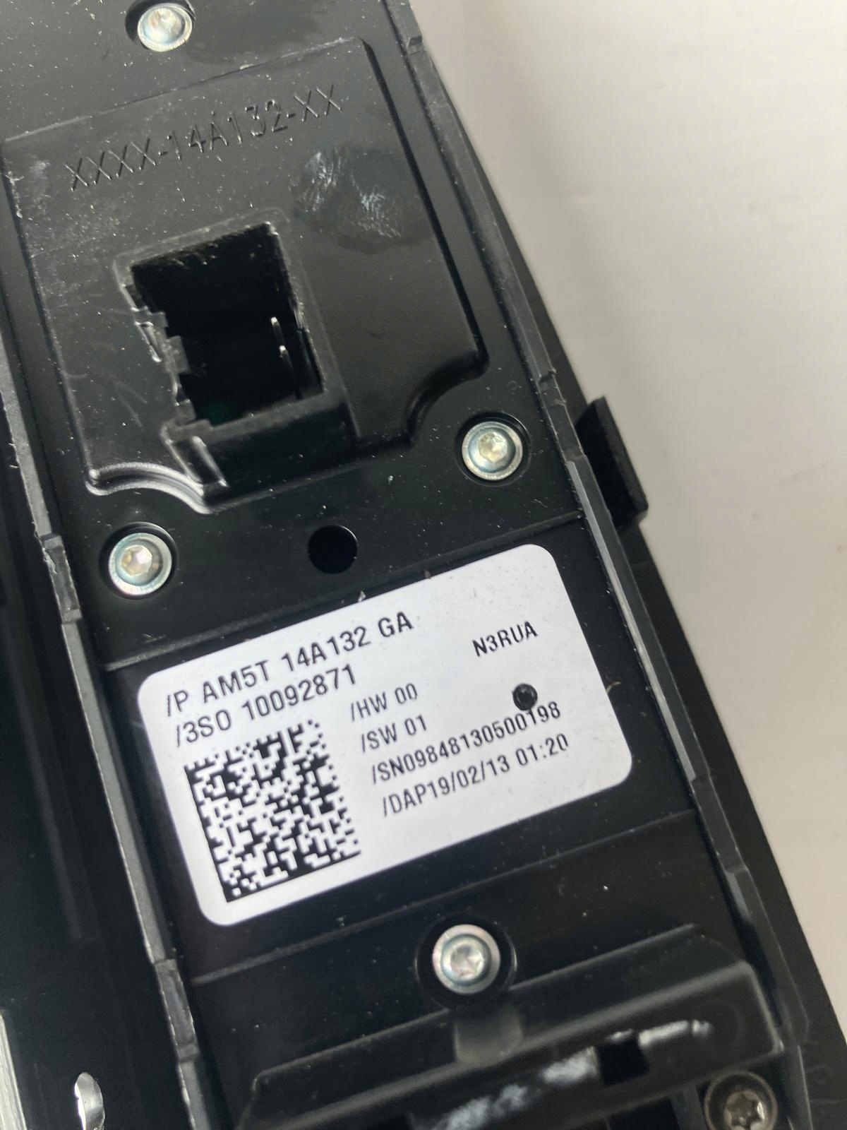 PANEL okna zrcadel FORD B MAX levý předek AM5T14A132GA