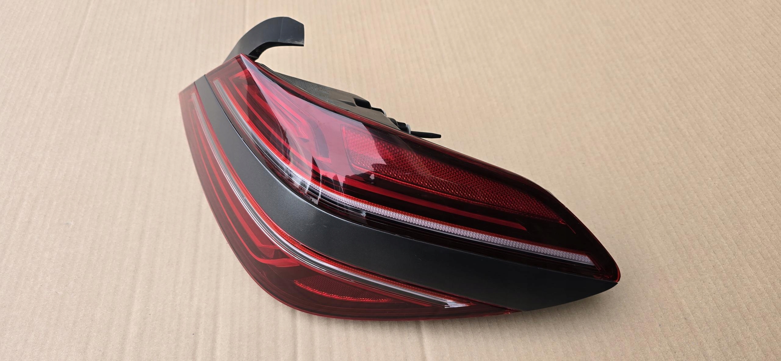 light right rear rear part GENESIS G70 facelift lift 2020