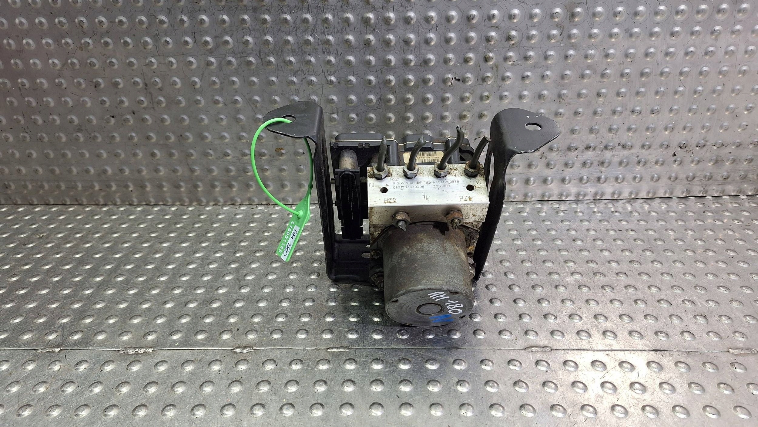 pump control unit ABS A4514200875 0265230156 SMART FORTWO II 451