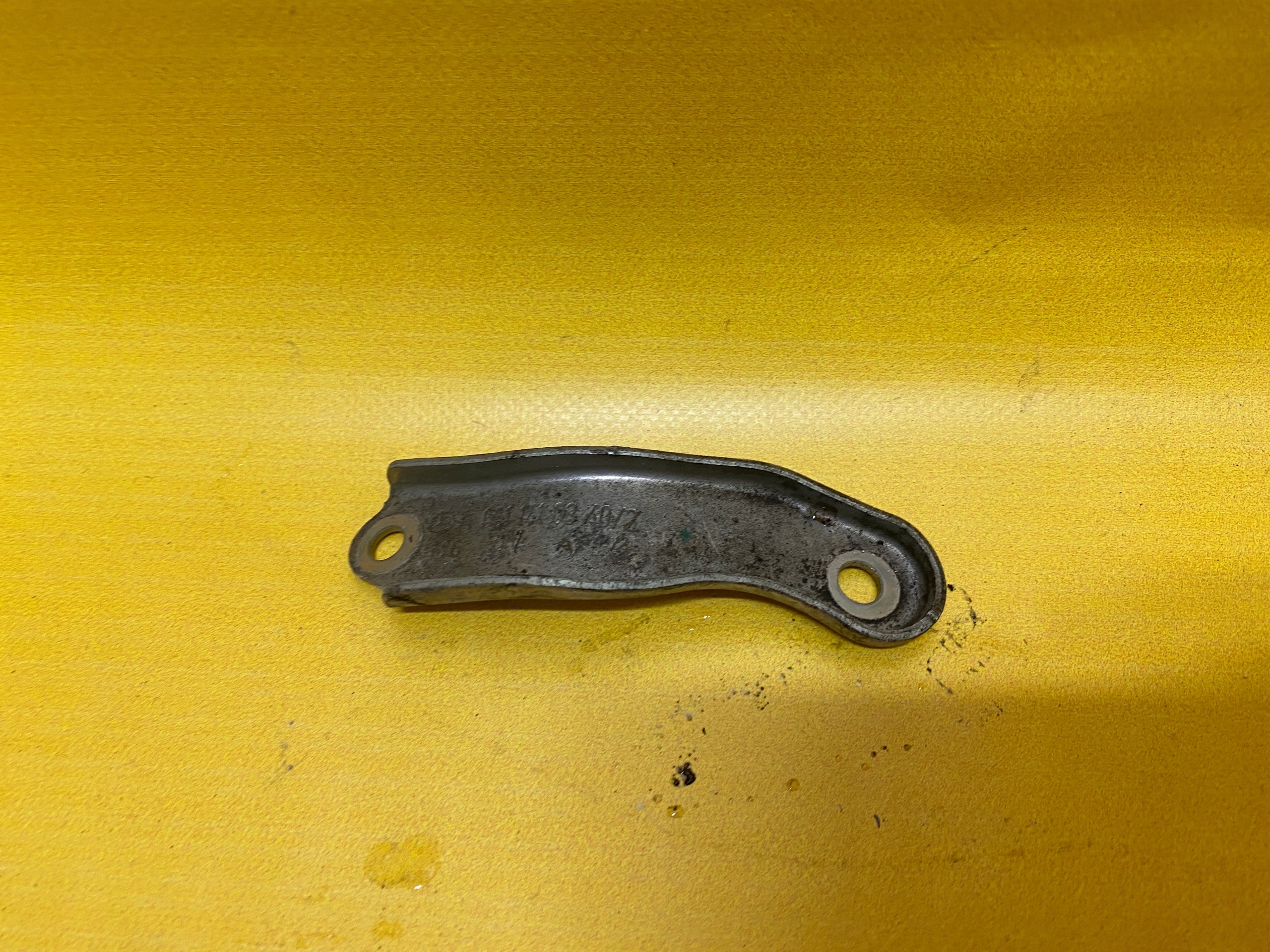 Держатель кронштейн крепление MERCEDES W205 2.2 CDI