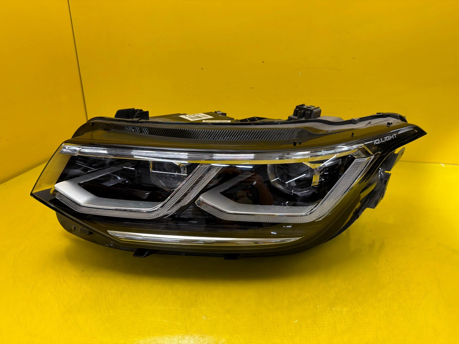 light left VW Tiguan II Lift Full Led 5NB941081C