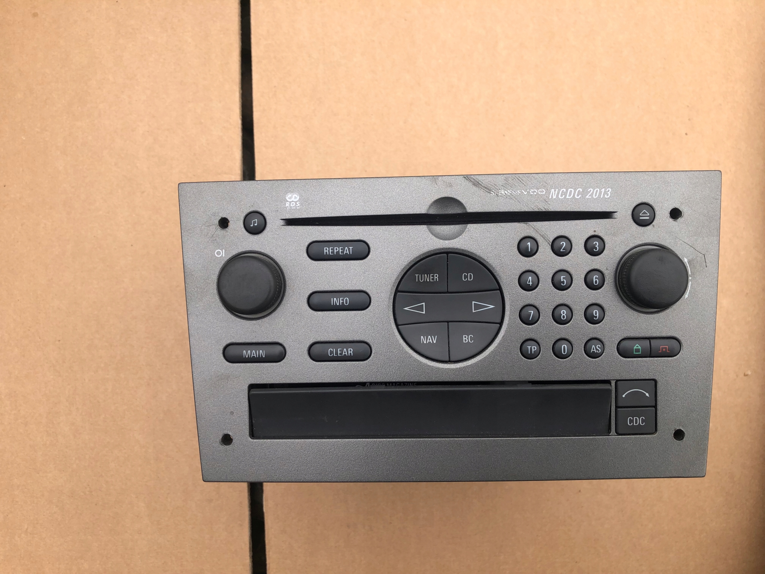 13138250 - РАДІО ДИСПЛЕЙ НАВІГАЦІЯ OPEL VECTRA C NCDC 201