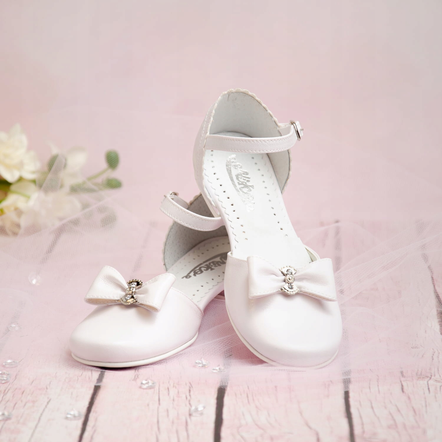 Buty komunijne dziewczęce KBD-671 - 35 Marka Inna marka