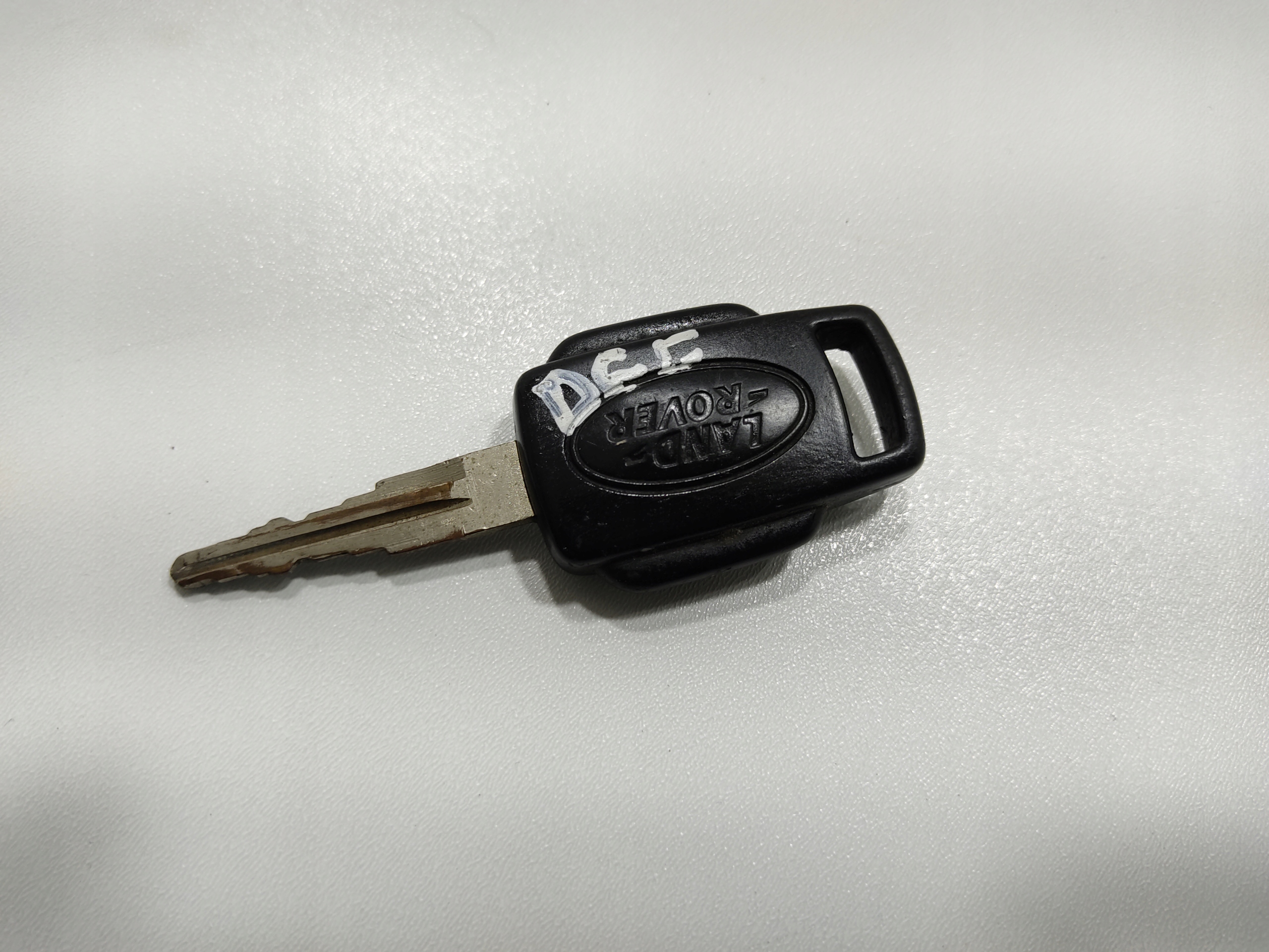 key PILOT cover LAND ROVER DEFENDER 2007-2014