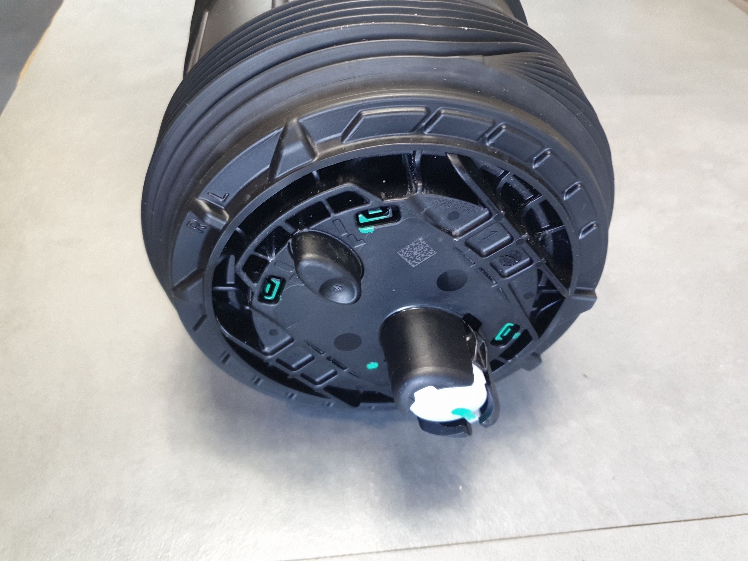 Audi Q6 e-tron airbag pneumatic rear part 85H616002C