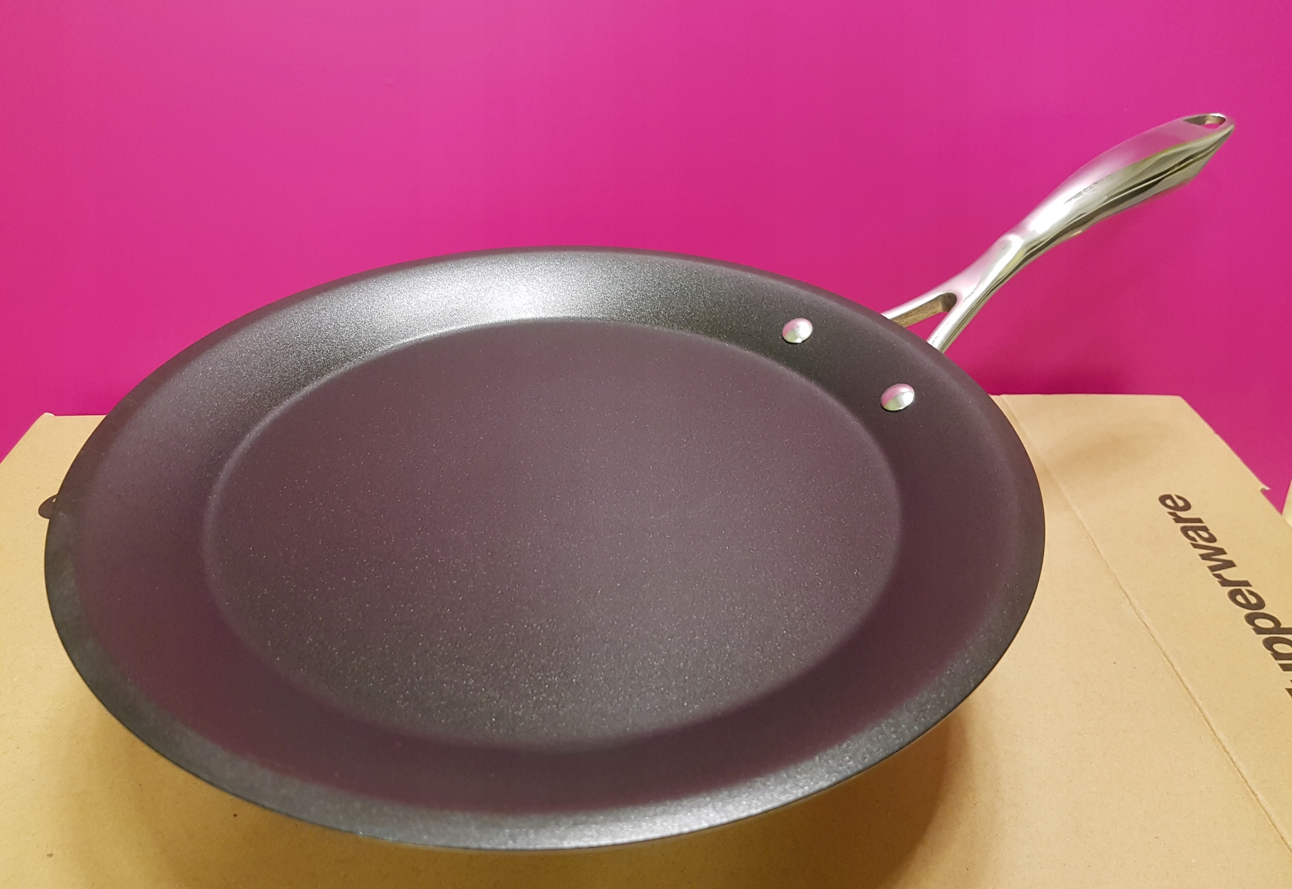 Tupperware panvica na palacinky Kolekcia Kksk 28 cm nerezová oceľ
