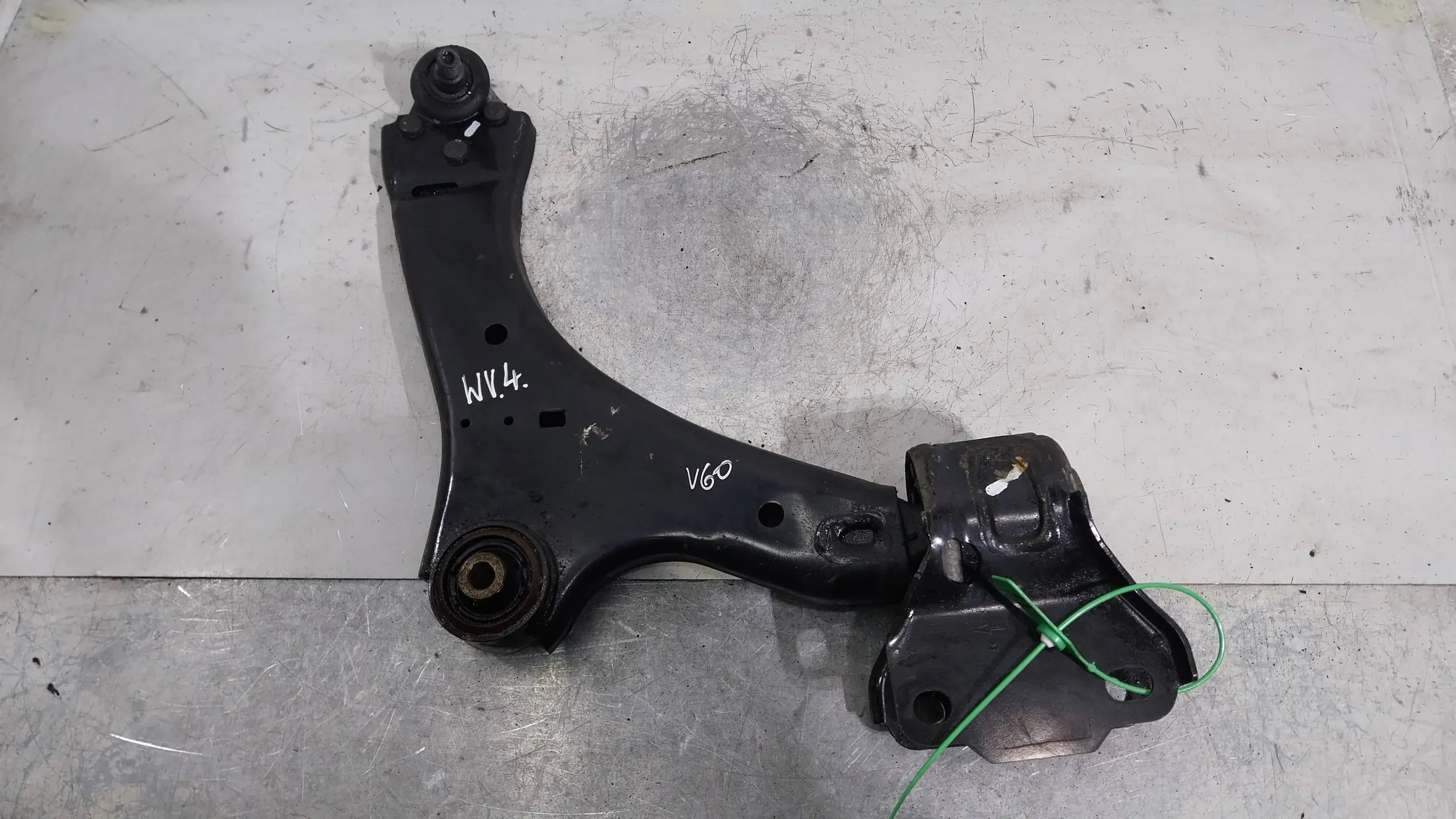 arm right front 6G9N3A052BB VOLVO V60 S60 II V70 III S80 II