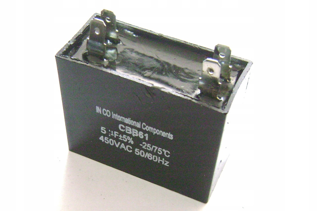 KONDENSATOR ROZRUCHOWY DO SILNIKA 5uF 450V 4wsuwki