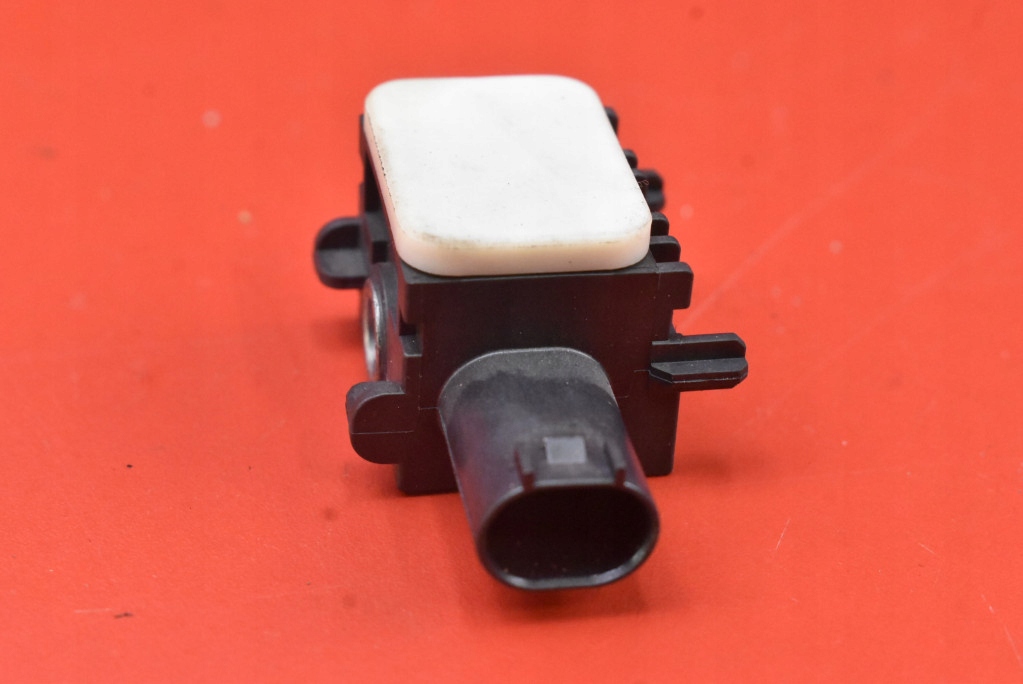impact sensor 0038202826 MERCEDES S-KLASA W221 05-09