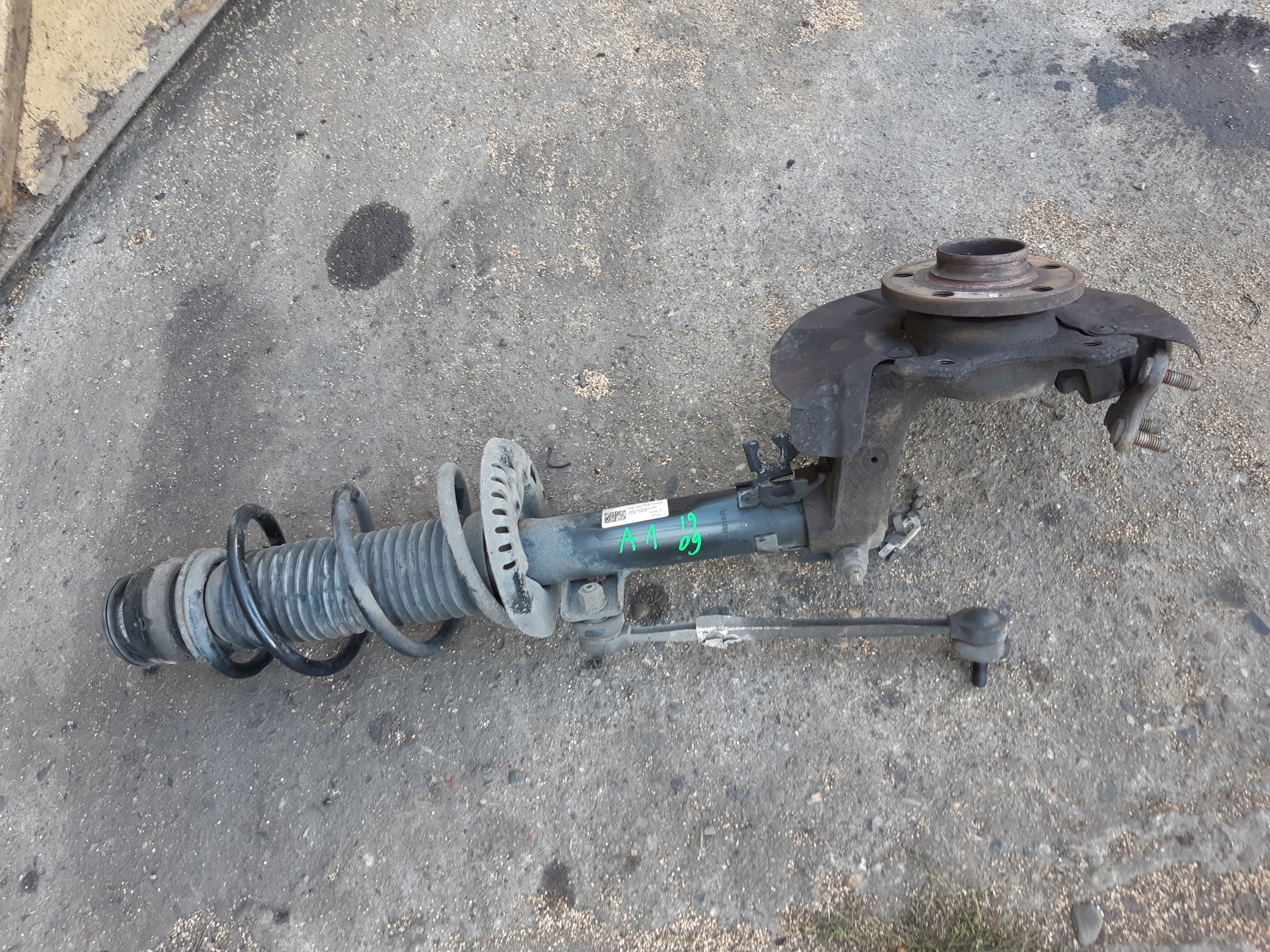 AUDI A1 8X 1.6 TDI shock absorber MCPERSON left front 6R0413031AP