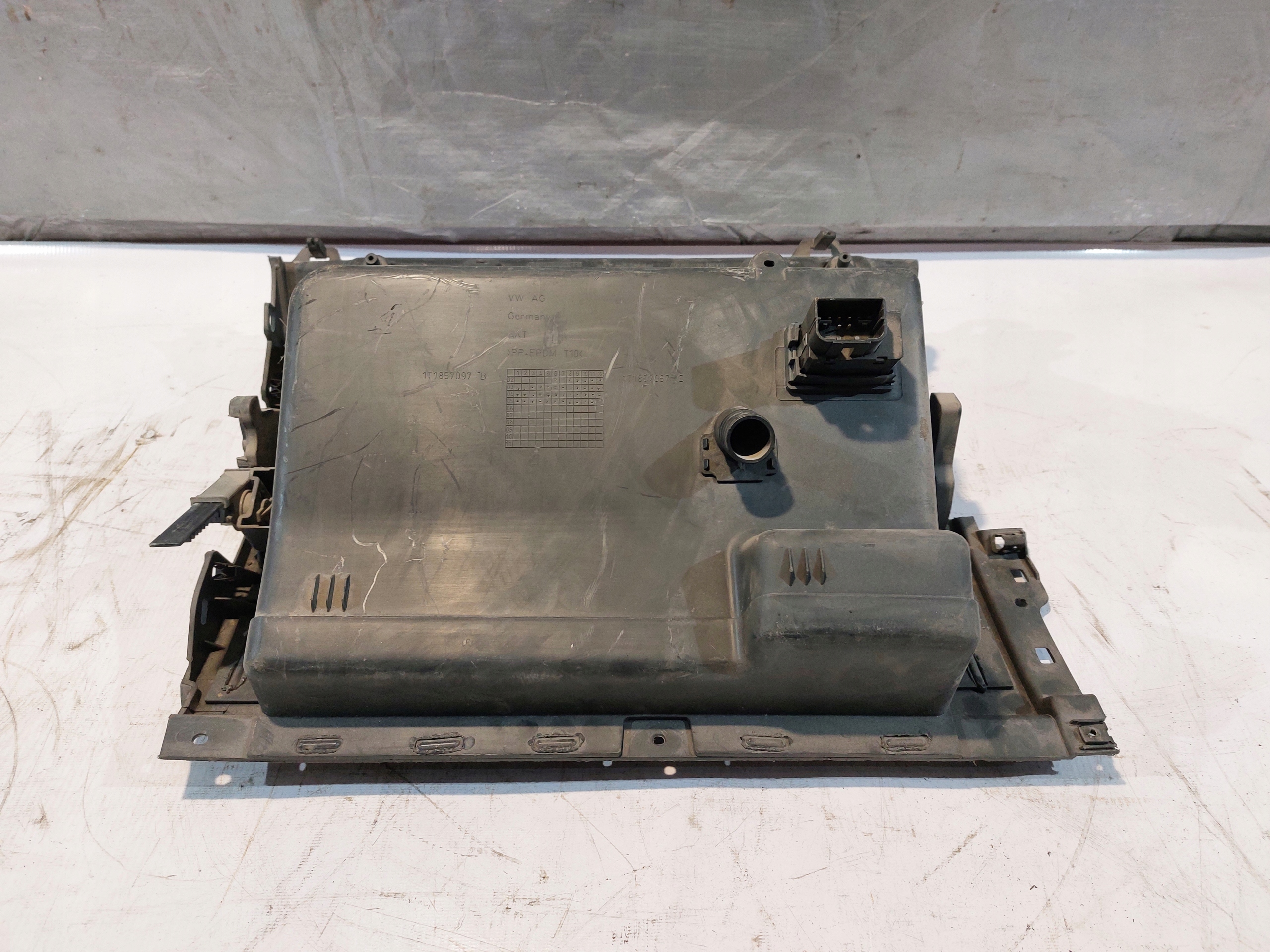 cassetto portaoggetti passeggeri VW TOURAN e