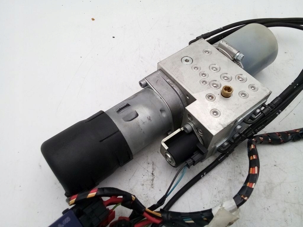 Peugeot 207 CC Cabrio pump engine mini motor roofs 9680076380