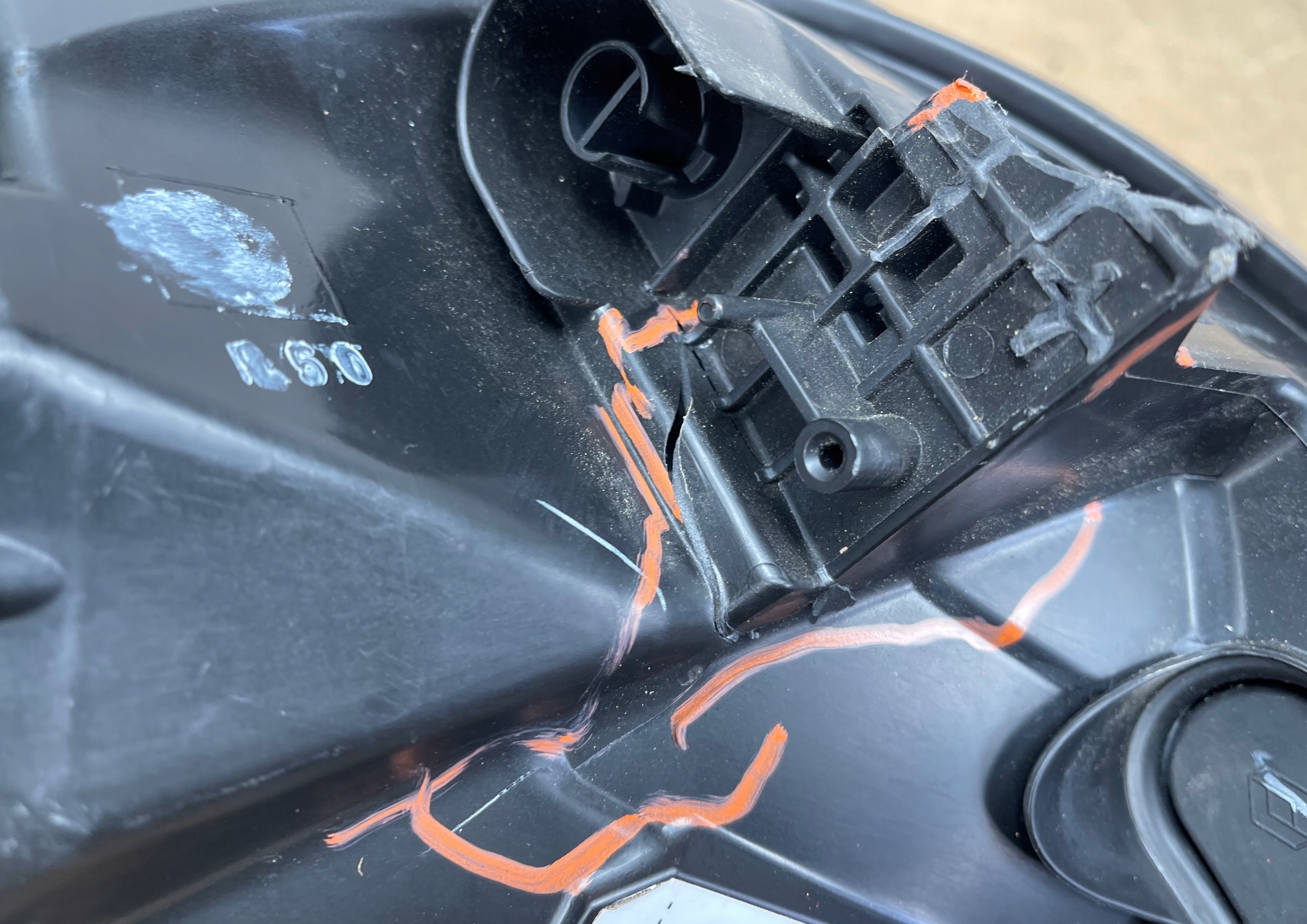 RENAULT KANGOO II LIFT 2013 - light left front front 260601525R