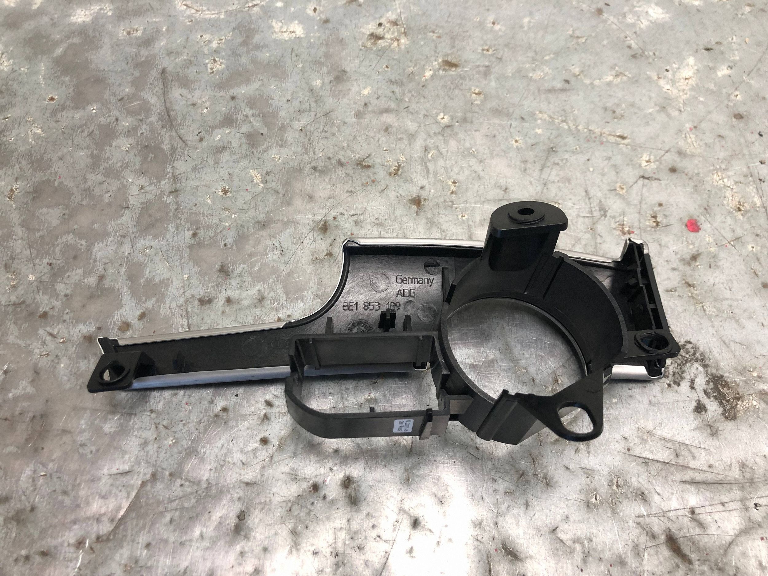 DEKOR RAHMEN PRZELACZNIKA Leuchten AUDI A4 B7 8E1853189
