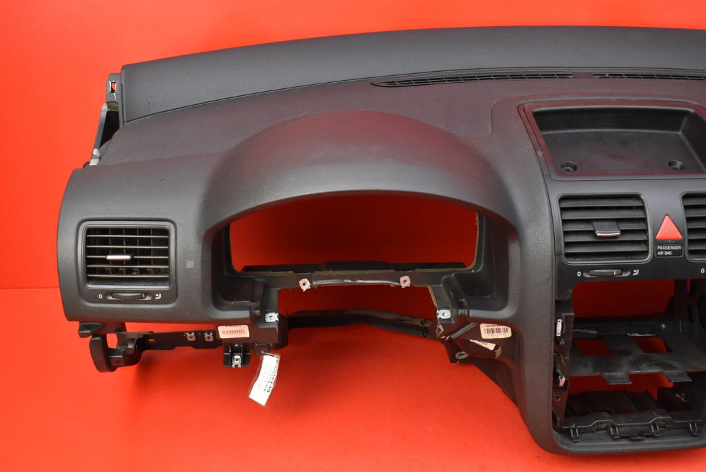 dashboard instrument panel console cockpit airbag EU VW JETTA 5 V 05-11