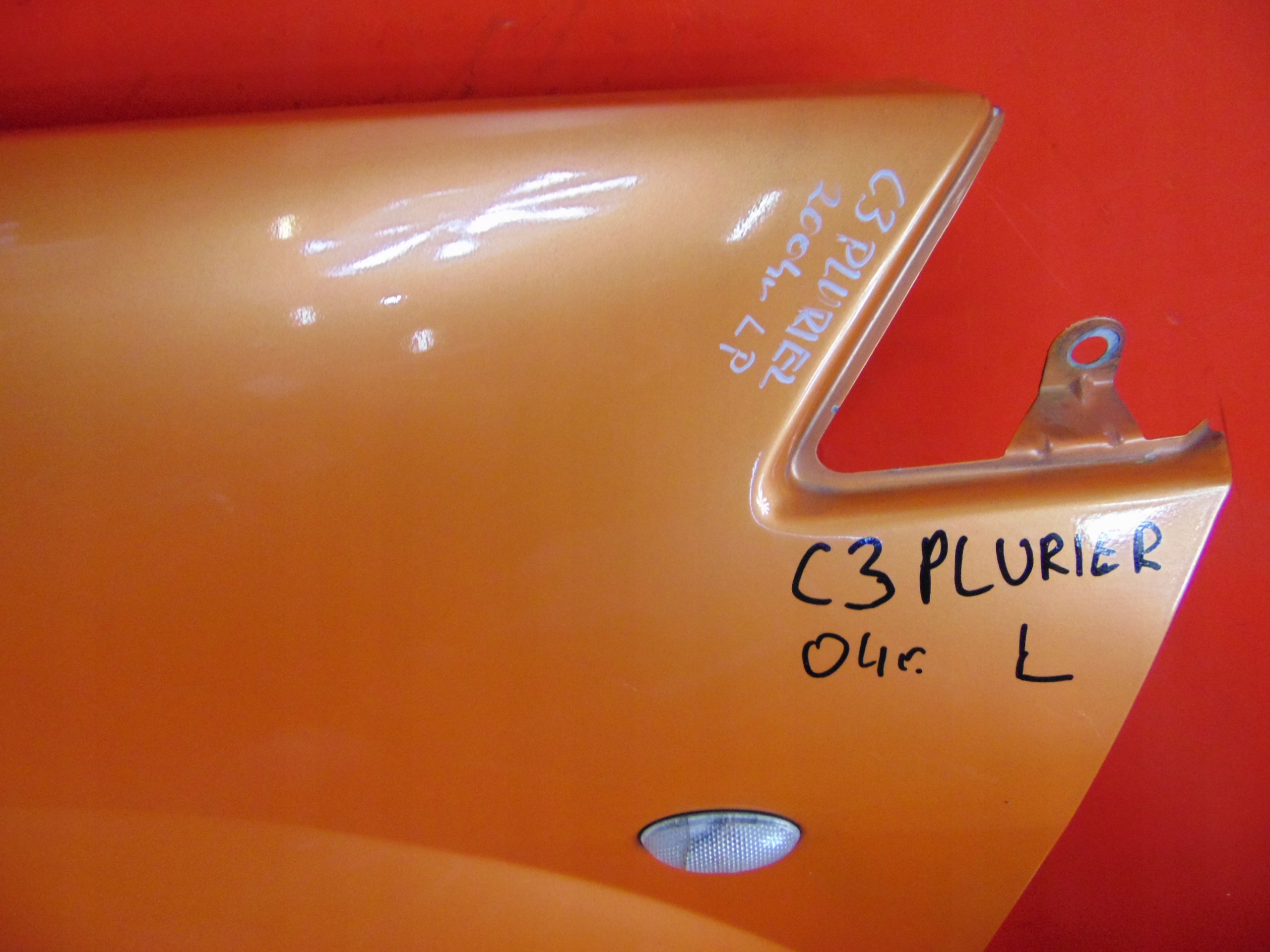 CITROEN C3 PLURIEL fender left front front KHUD