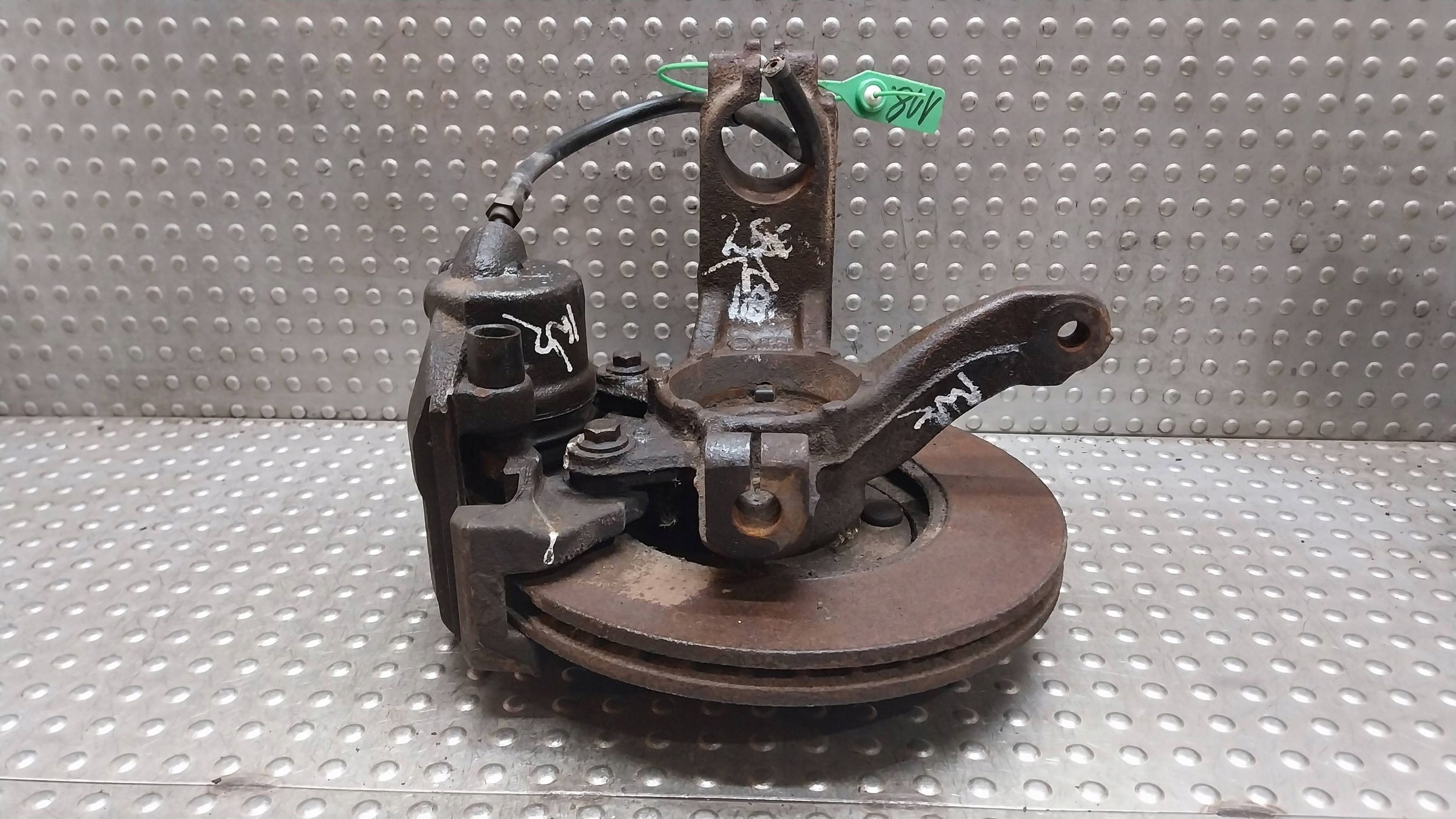 swing right front 2S61-3K170-BA FORD FIESTA FUSION MK6