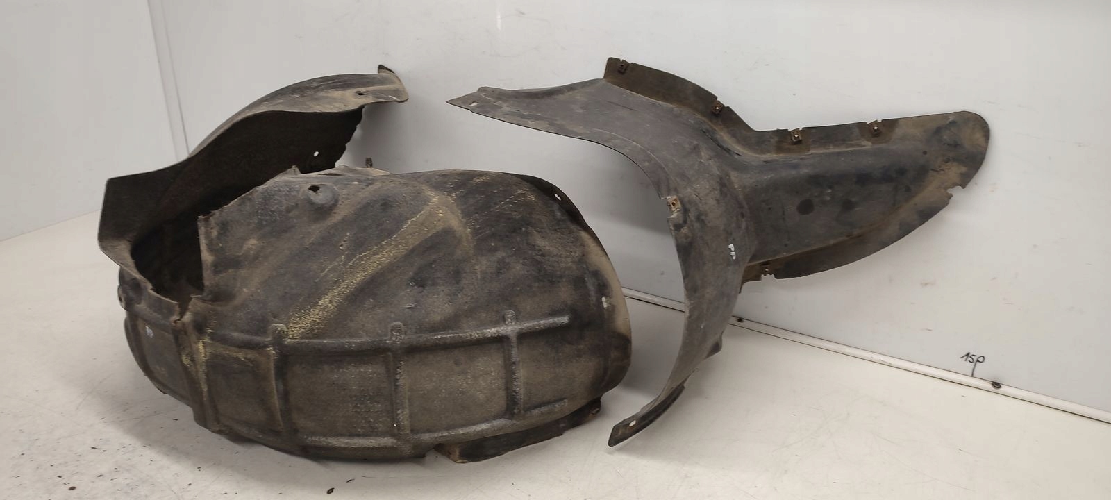 mudguard front front right Skoda Octavia II LIFT 1,4 TSI