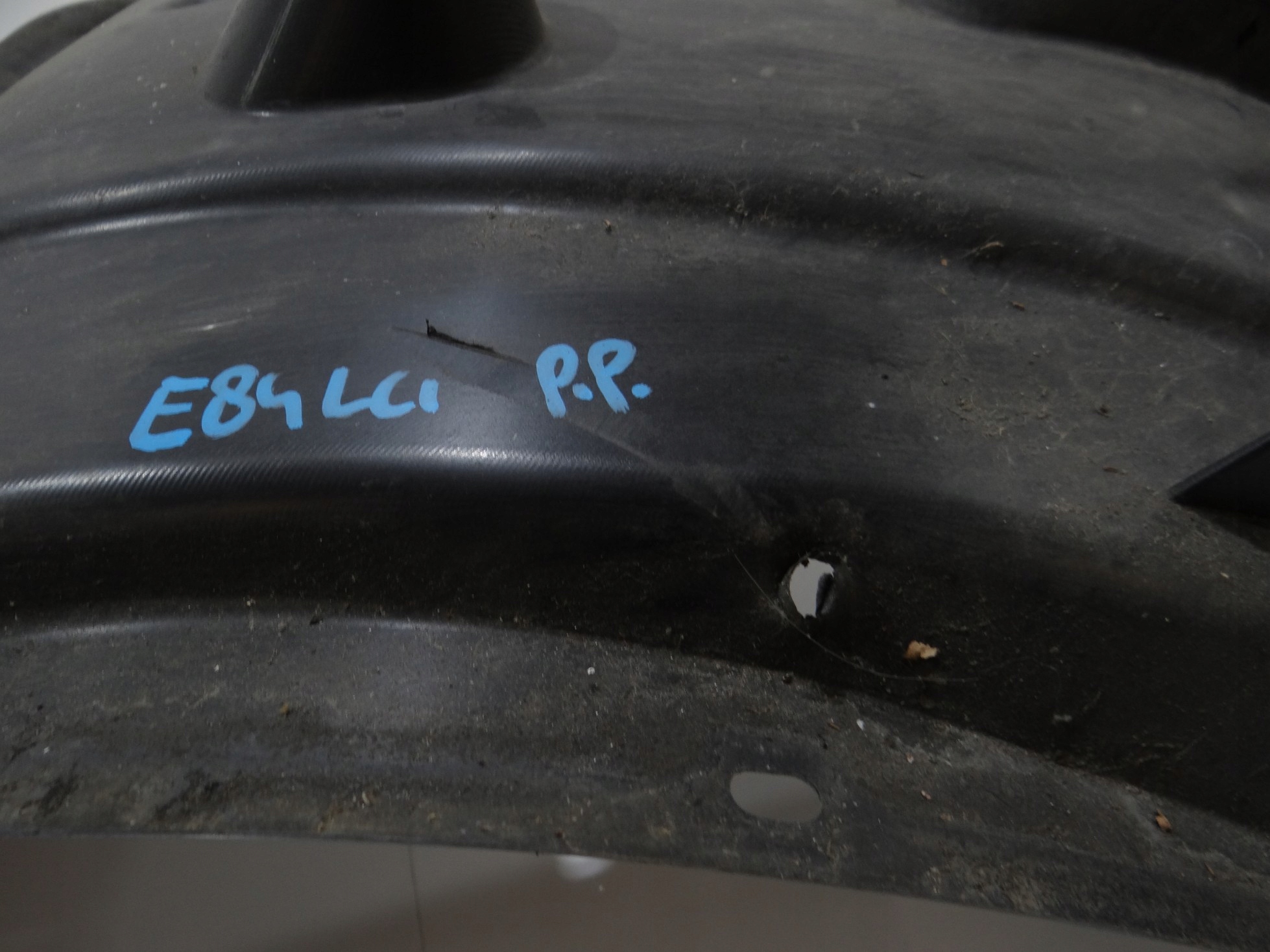BMW X1 E84 LCI mudguard right front front 2990090