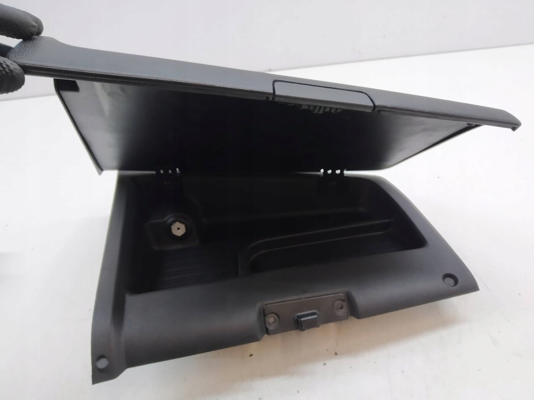 passenger compartment of the dashboard right Ford Transit VI (2006-)