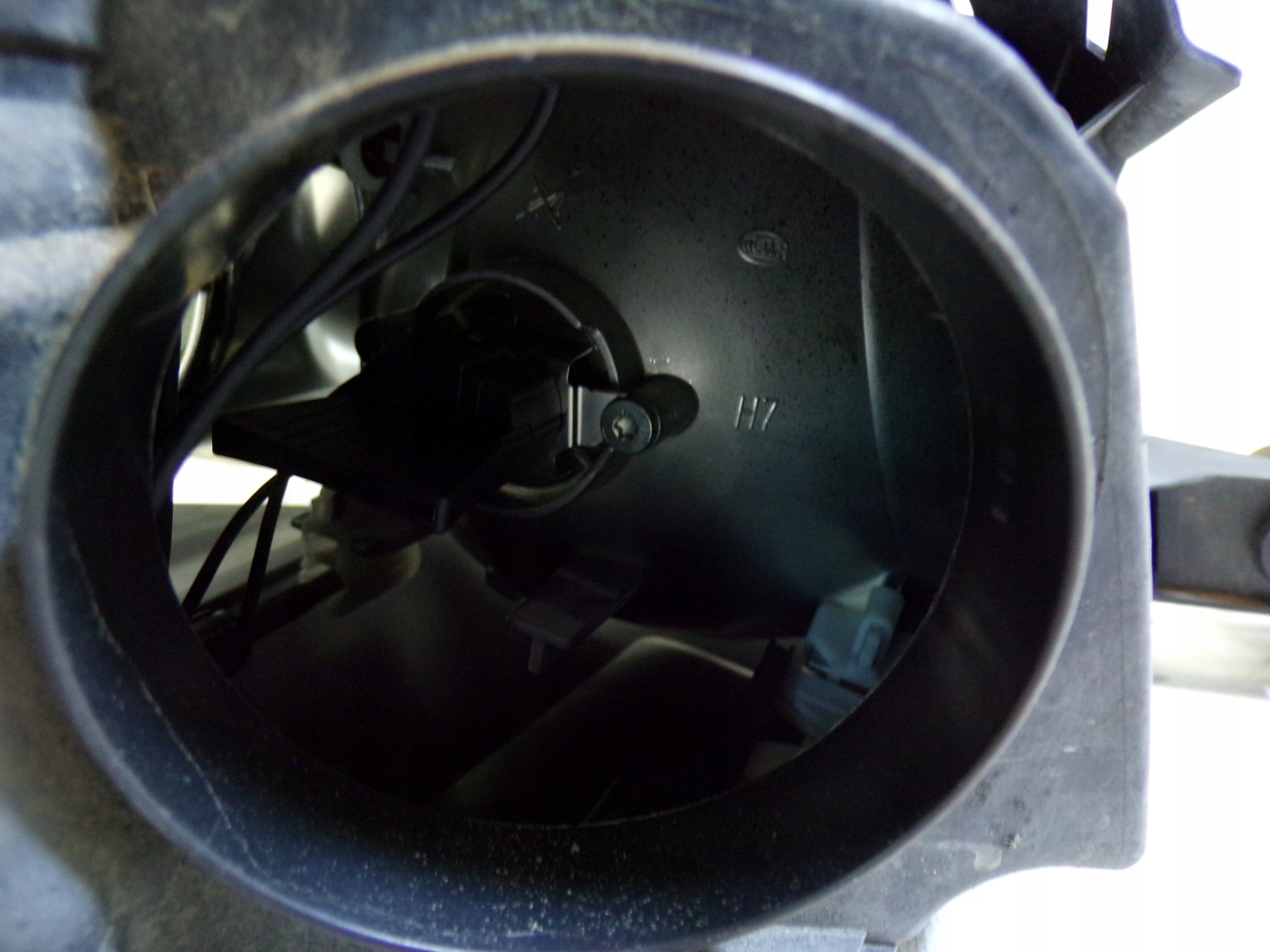 light front front left VOLKSWAGEN PASSAT B6 (1)