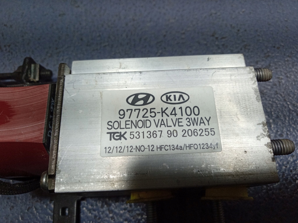 kia NIRO EV и клапан кондиционера 97725-K4100