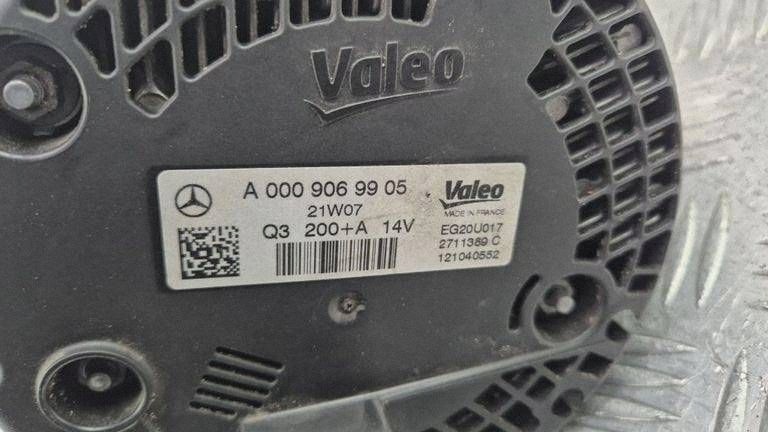 Mercedes GLC350 C253 2.0 Alternator A0009069905