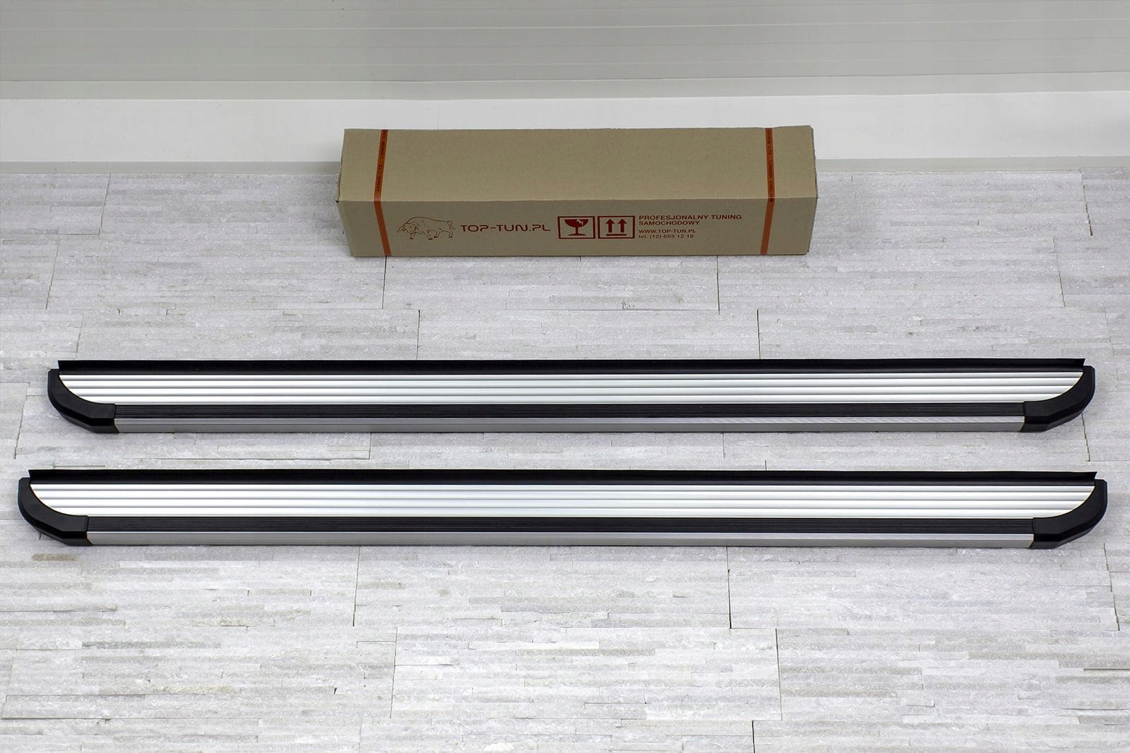 HYUNDAI ix35 2010-2015 STOPNIE BOCZNE PROGI EAN (GTIN) 5905226010473